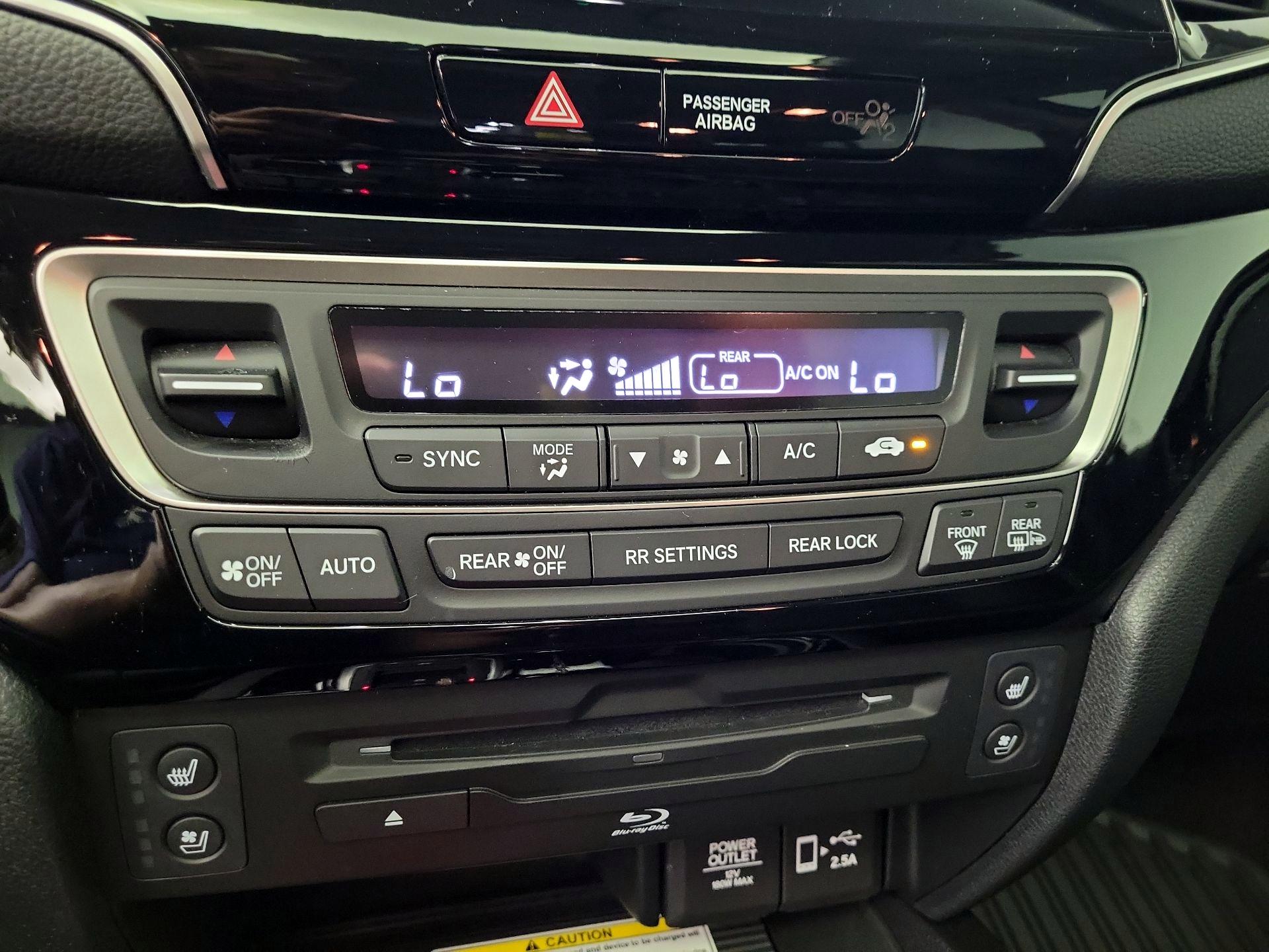 Thumbnail: 2021 Honda Pilot - 17