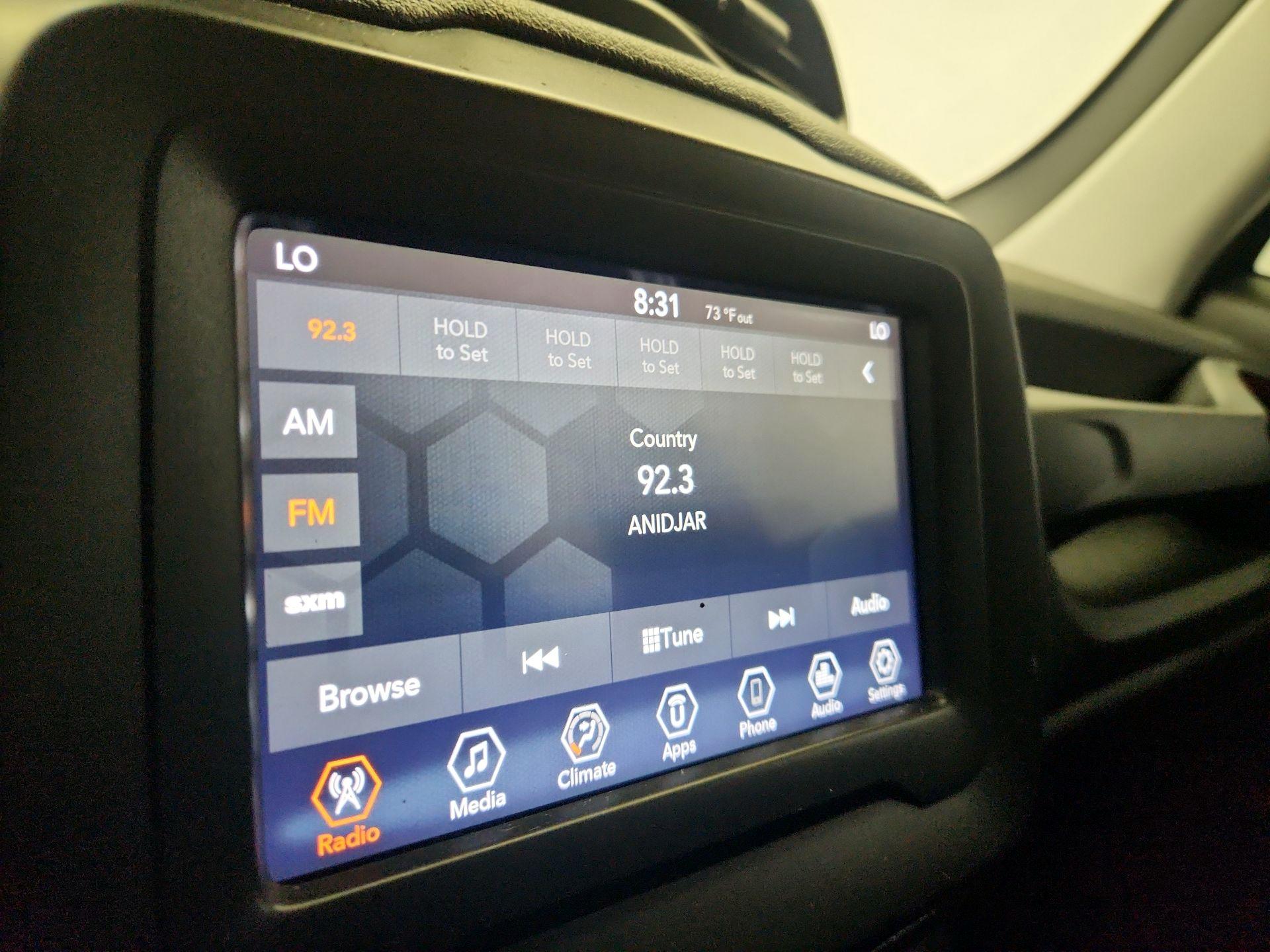Thumbnail: 2020 Jeep Renegade - 15