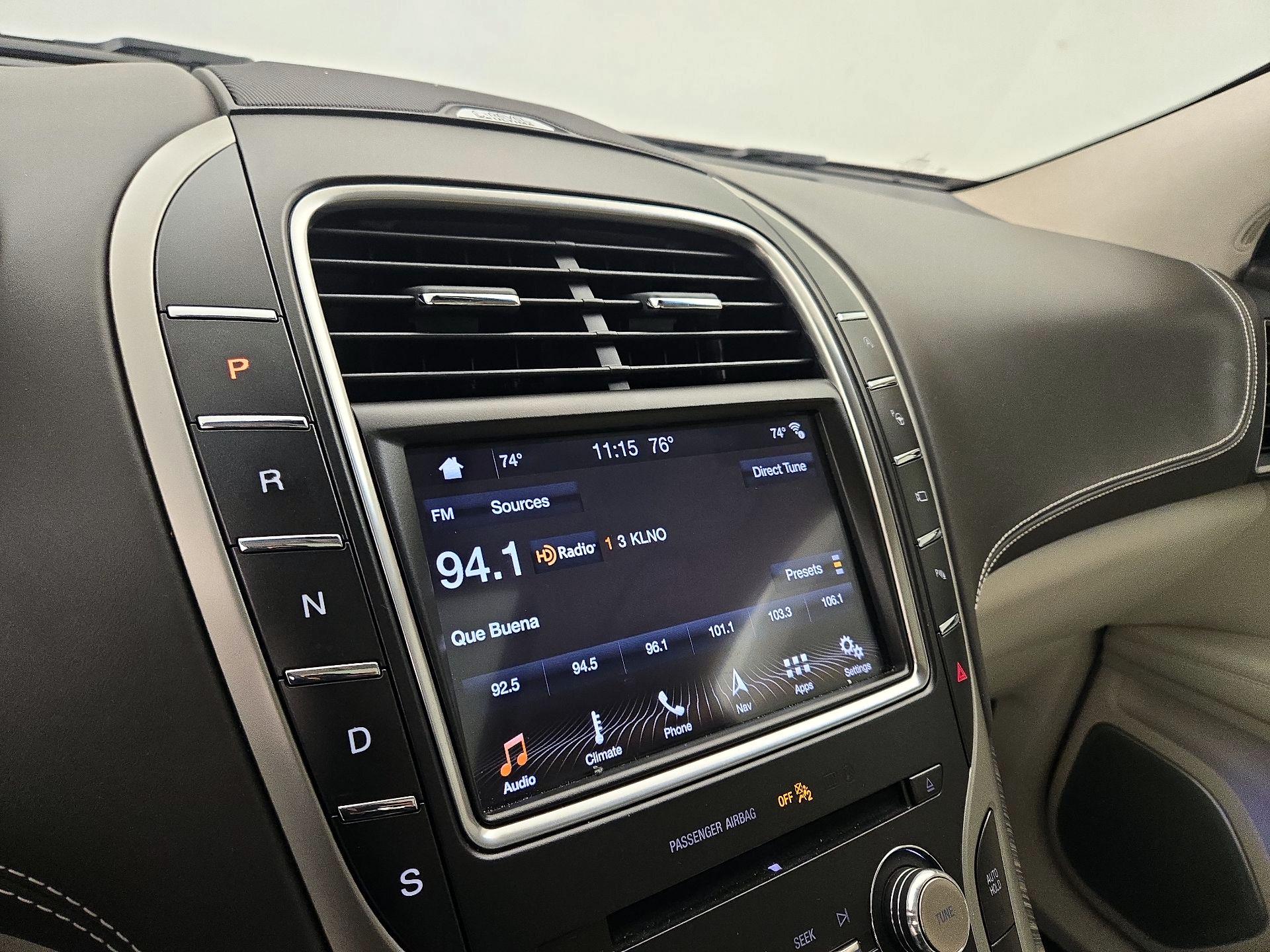 Thumbnail: 2019 Lincoln Nautilus - 16