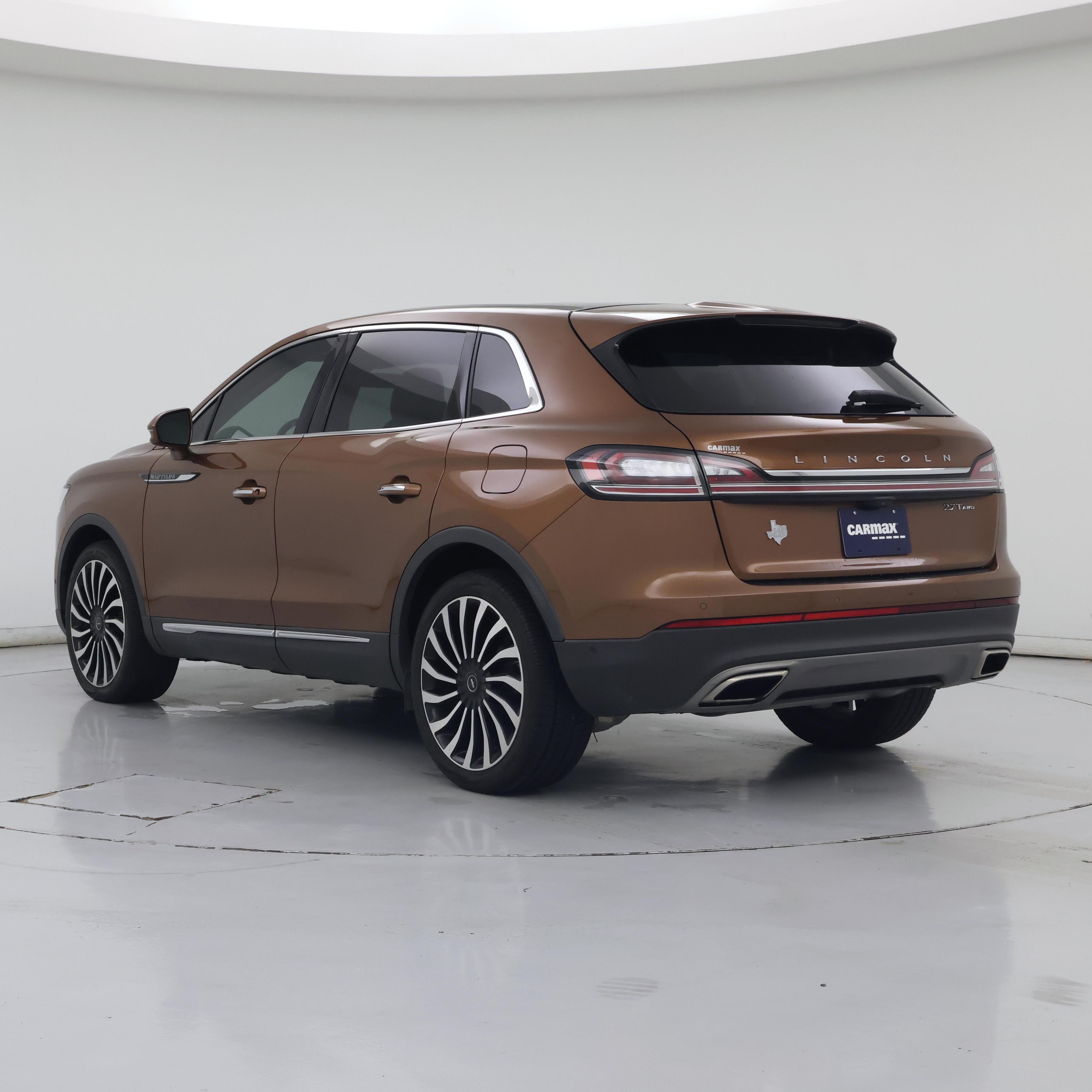 Thumbnail: 2019 Lincoln Nautilus - 2