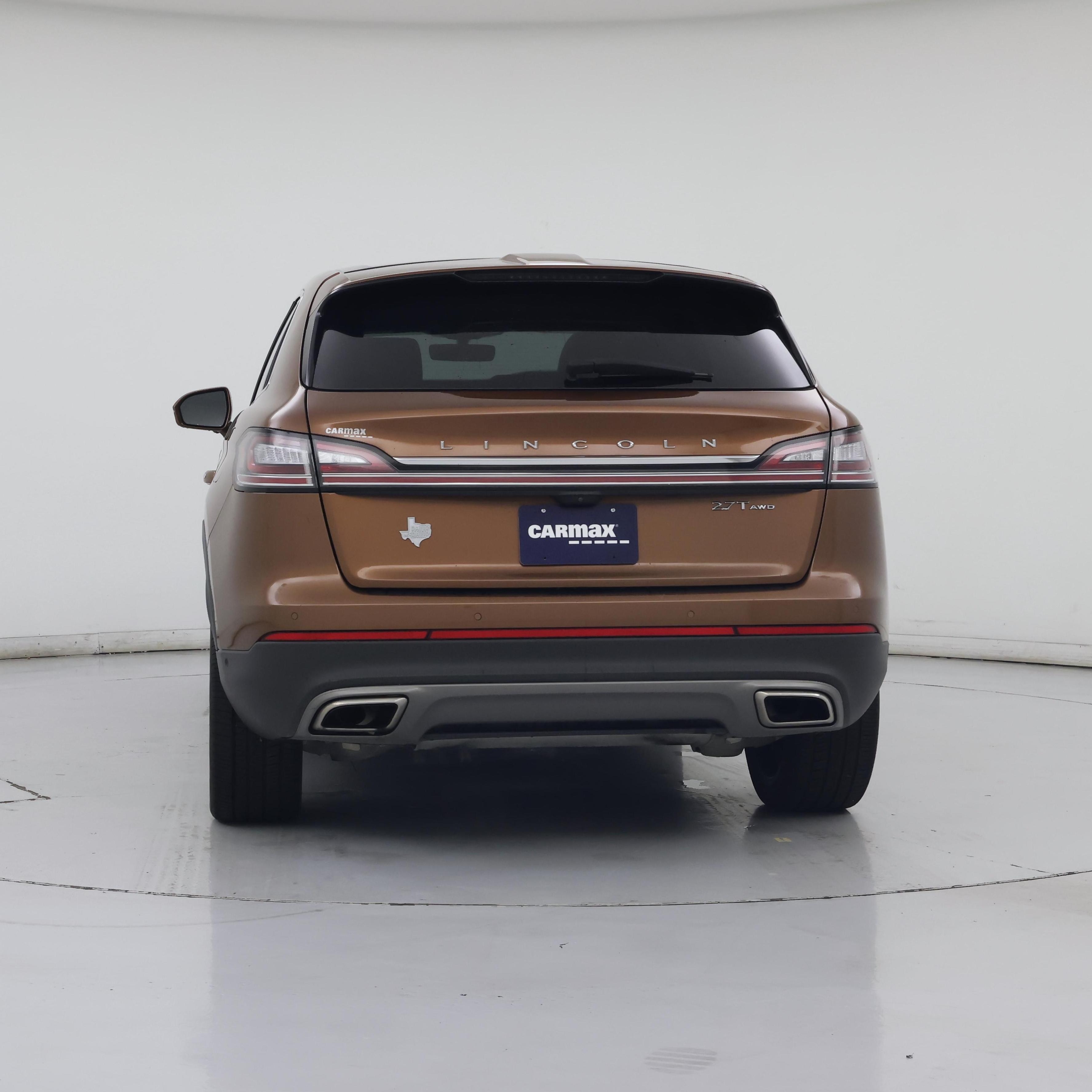 Thumbnail: 2019 Lincoln Nautilus - 6