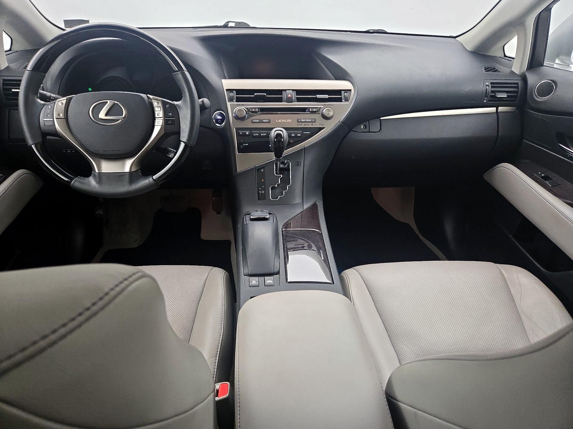 Thumbnail: 2015 Lexus RX - 9