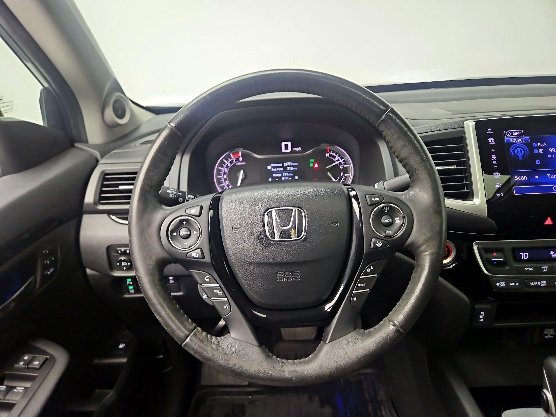 Thumbnail: 2019 Honda Ridgeline - 10