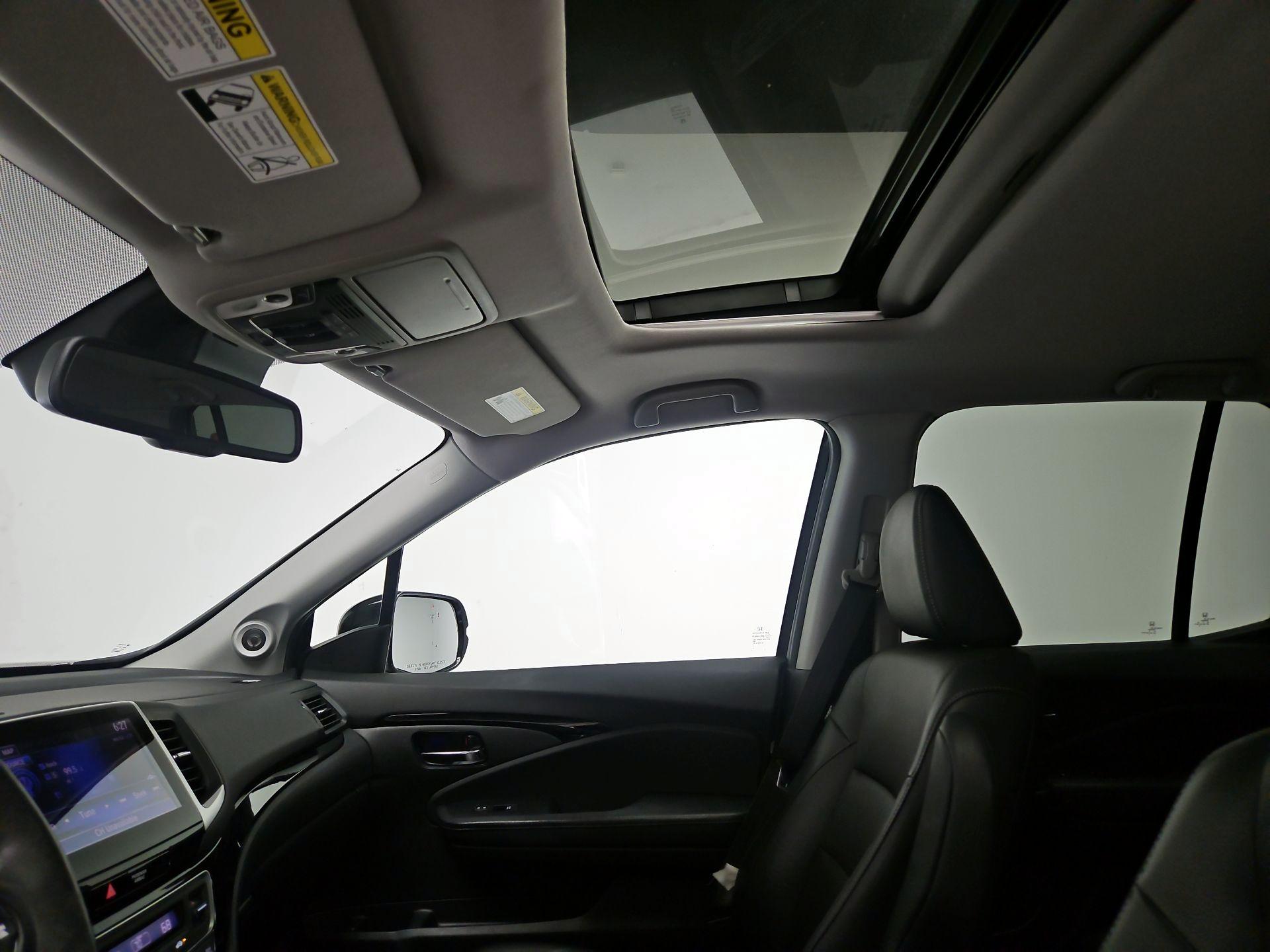 Thumbnail: 2019 Honda Ridgeline - 19