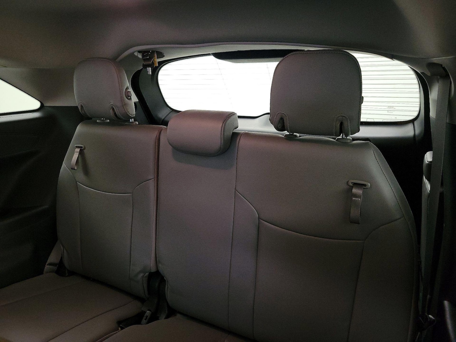 2025 Toyota Sienna XLE - Photo 21