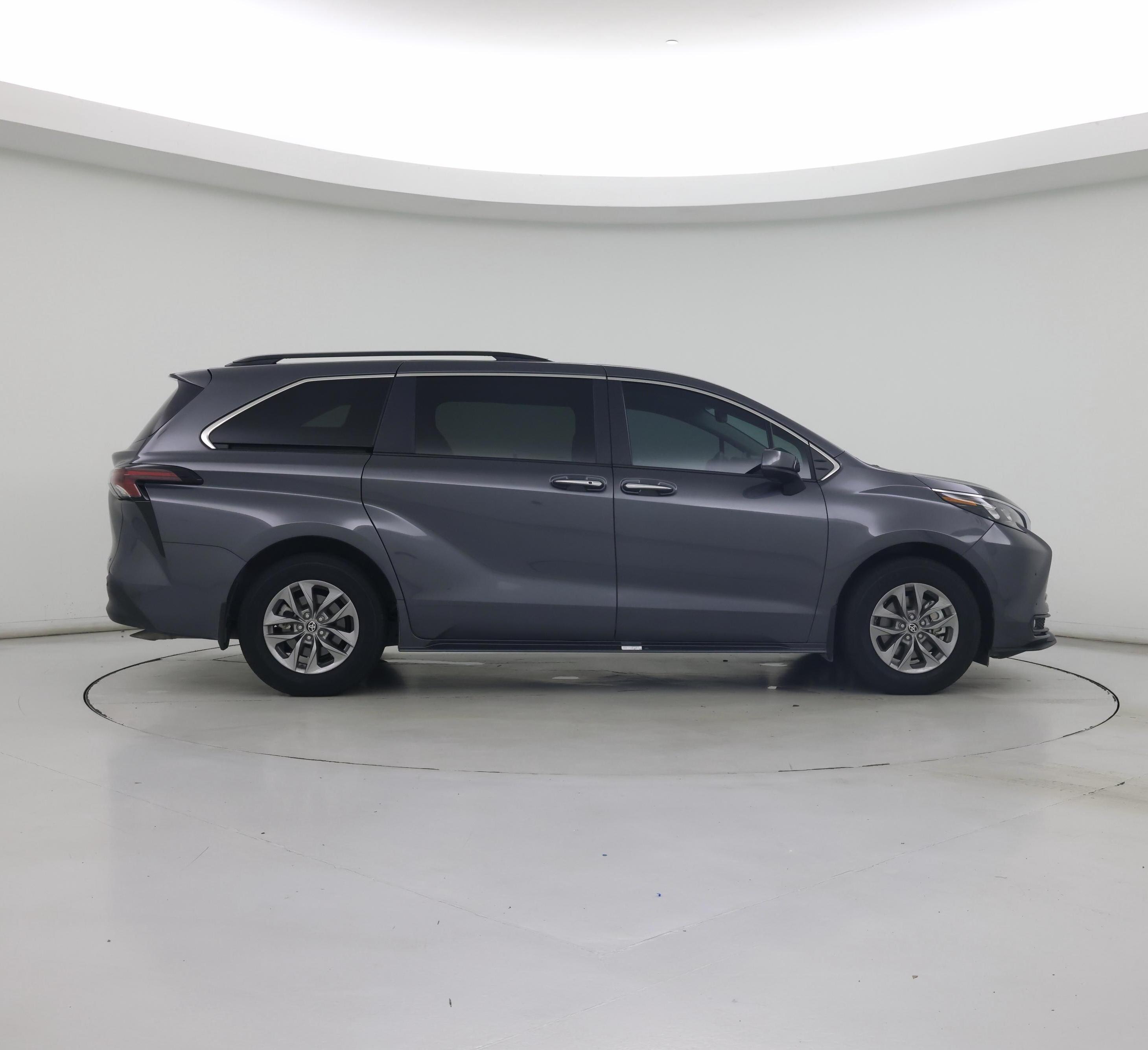 Thumbnail: 2025 Toyota Sienna - 7