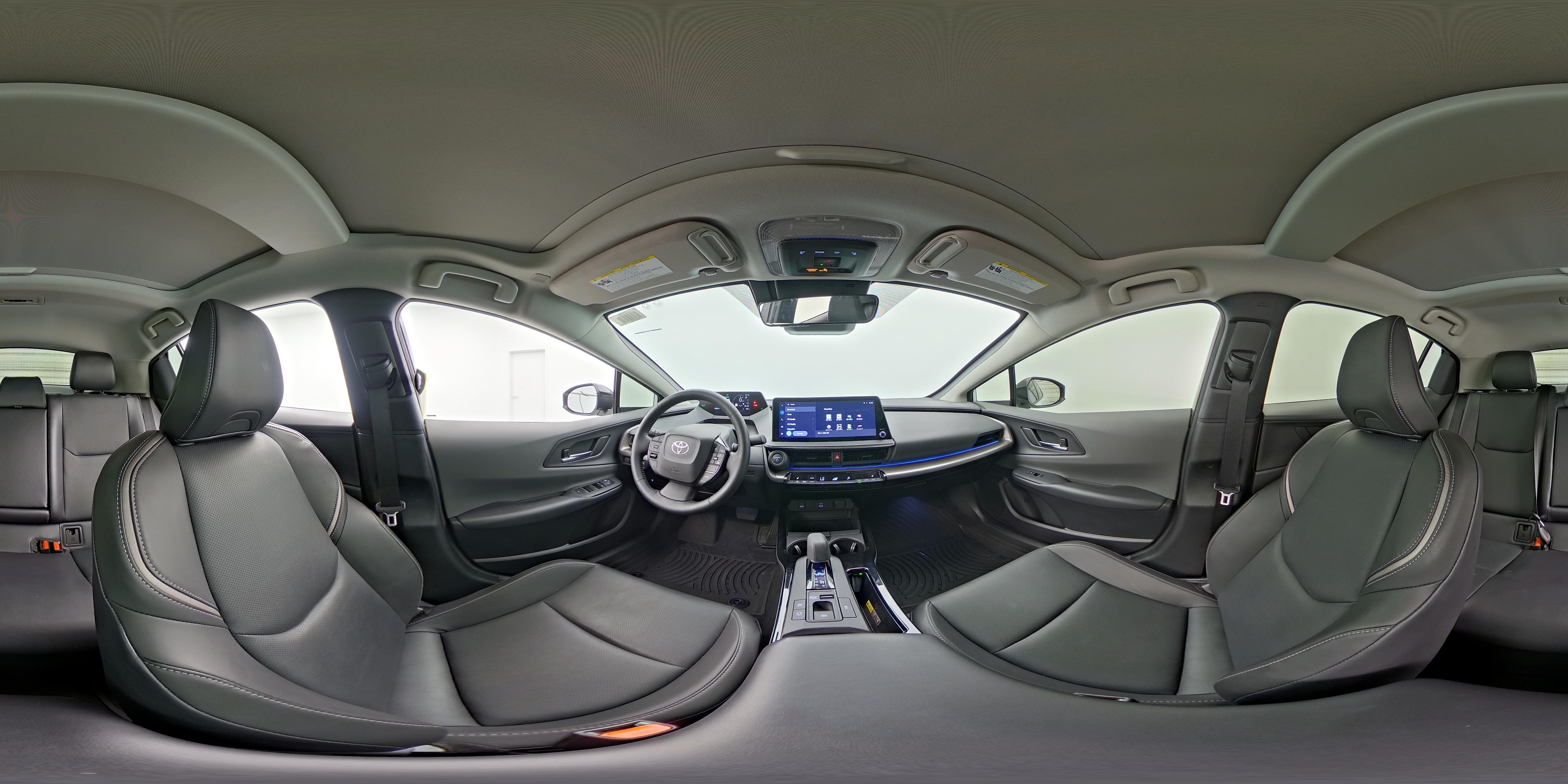 2025 Toyota Prius XLE - Photo 26
