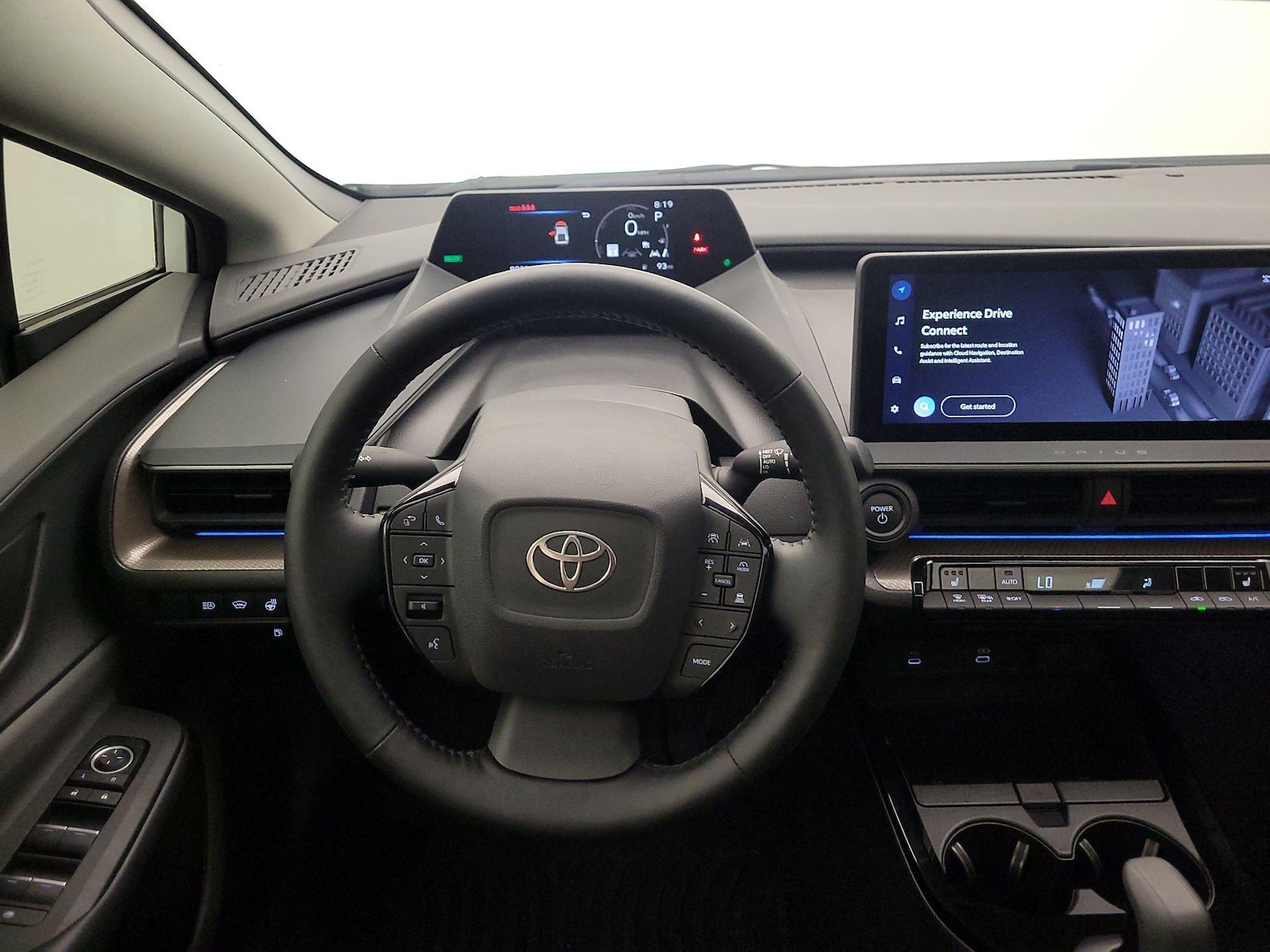 2025 Toyota Prius XLE - Photo 11