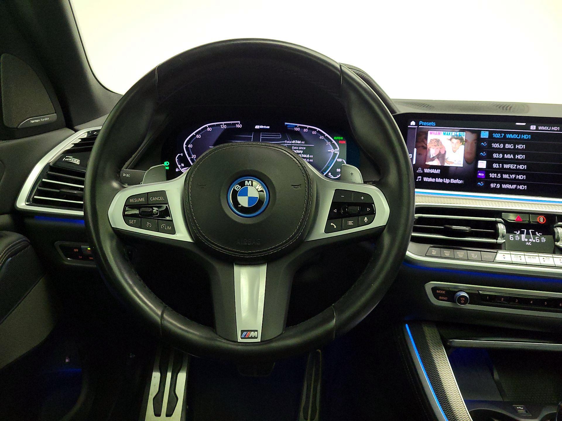 Thumbnail: 2022 BMW X5 - 10