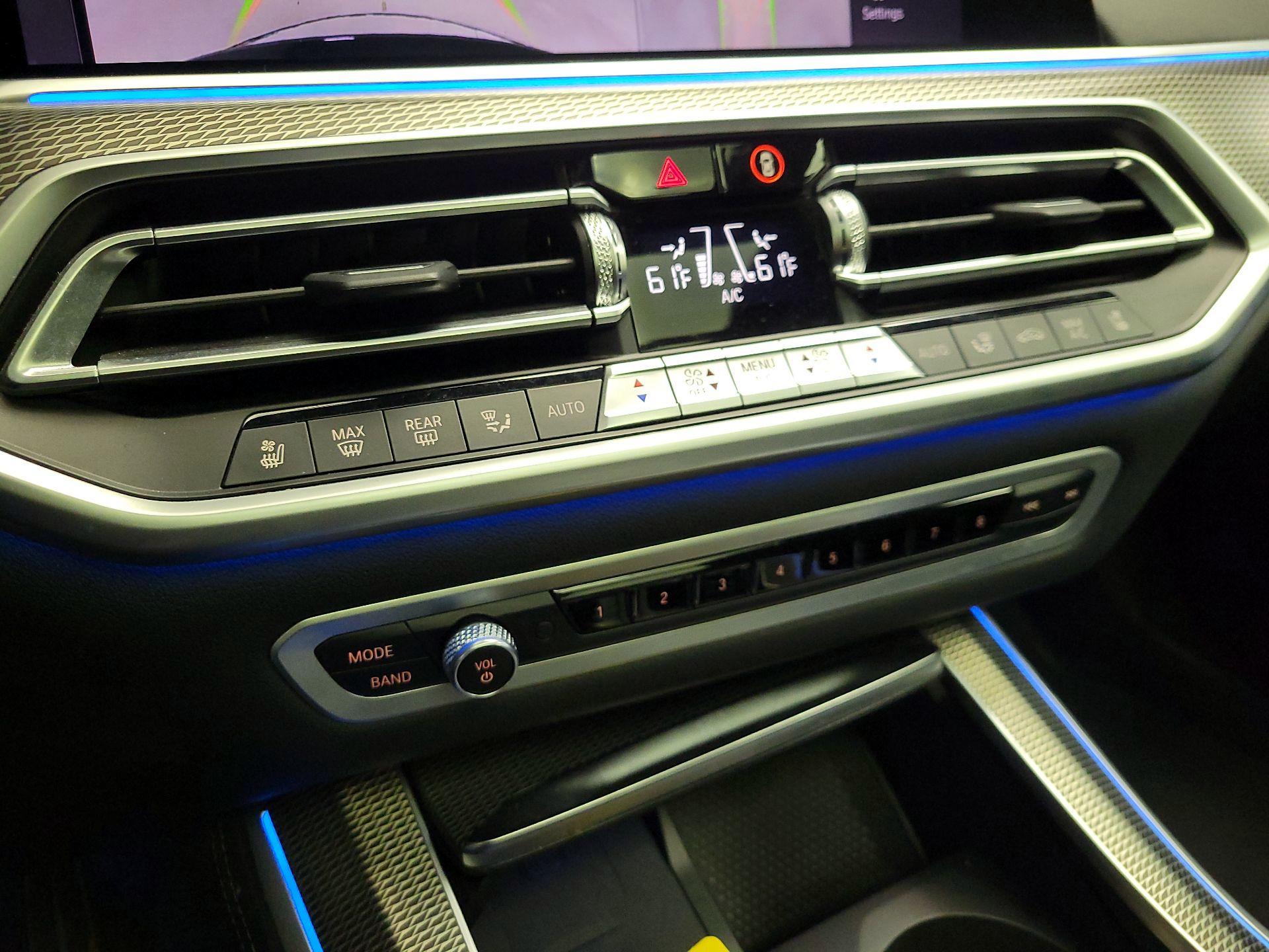Thumbnail: 2022 BMW X5 - 17