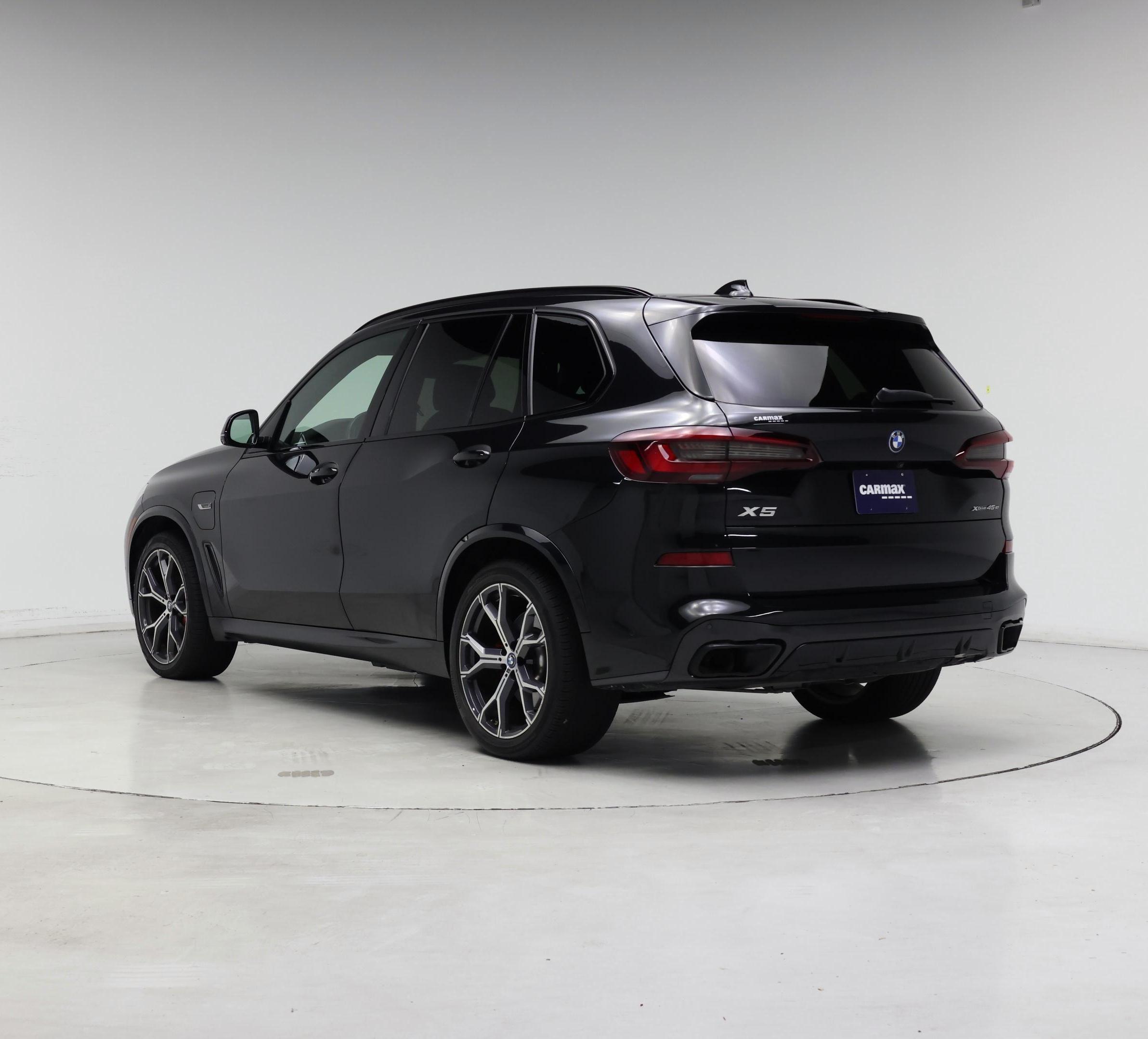 Thumbnail: 2022 BMW X5 - 2
