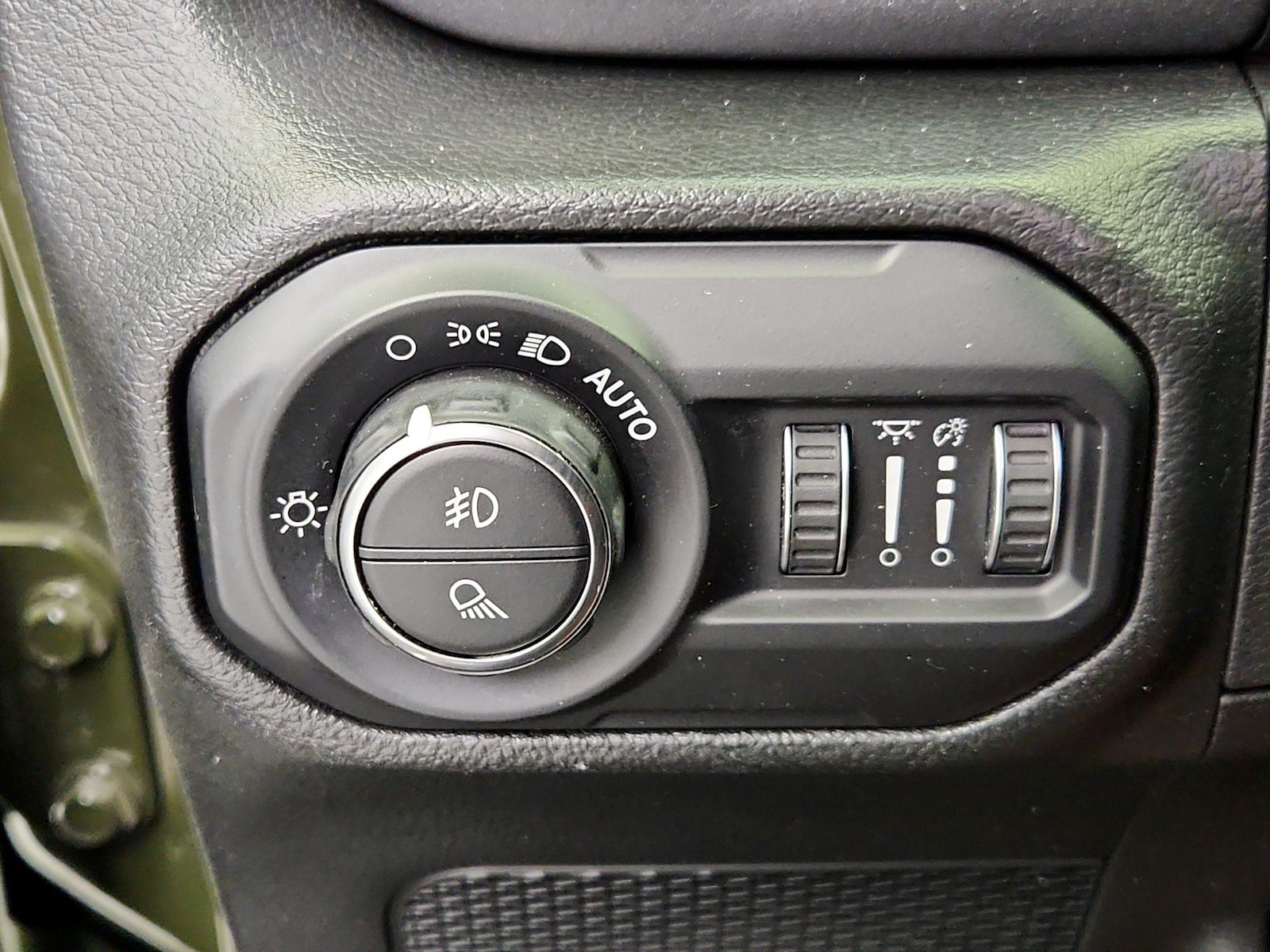 2022 Jeep Gladiator Mojave - Photo 14