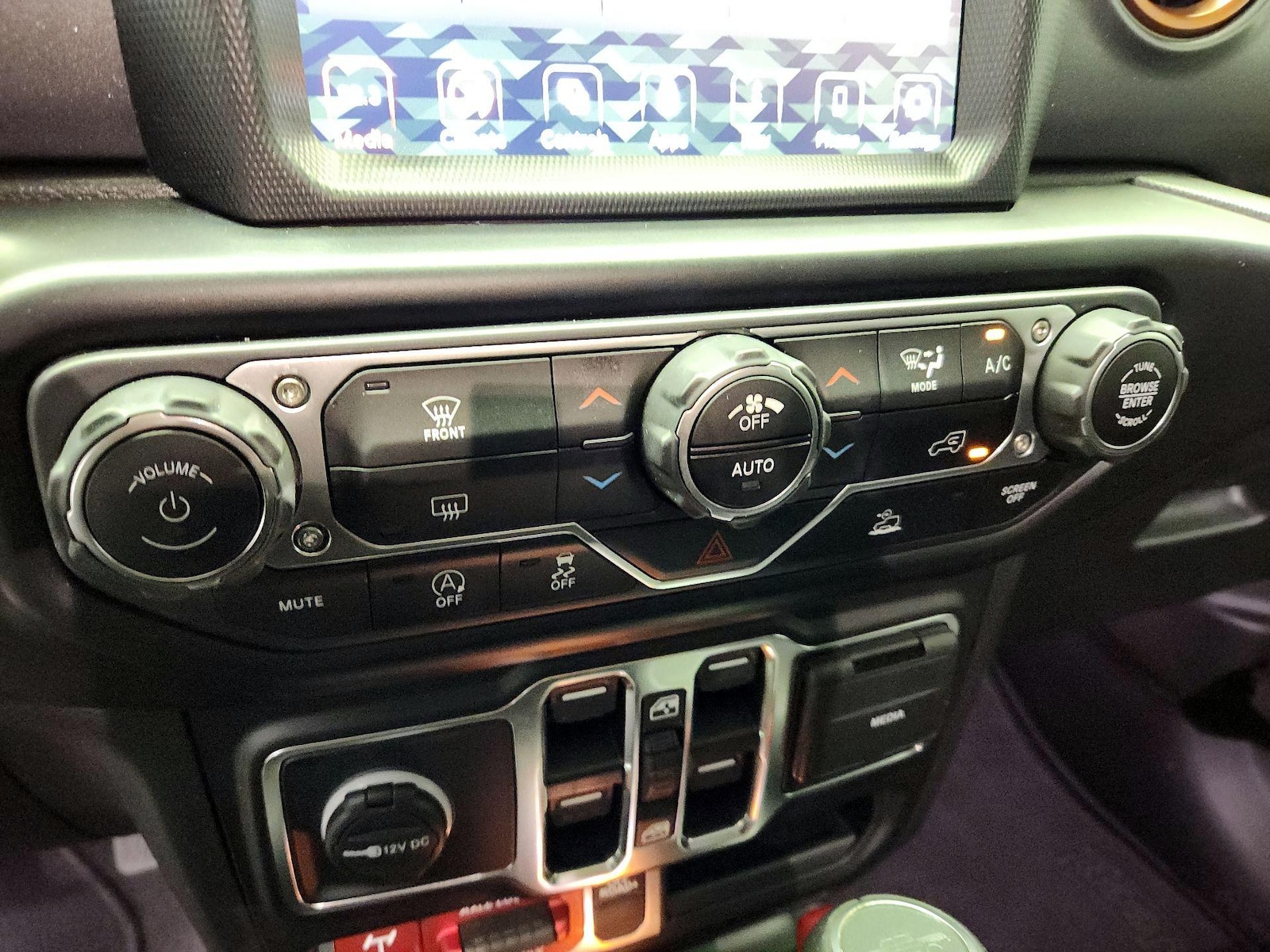 2022 Jeep Gladiator Mojave - Photo 18