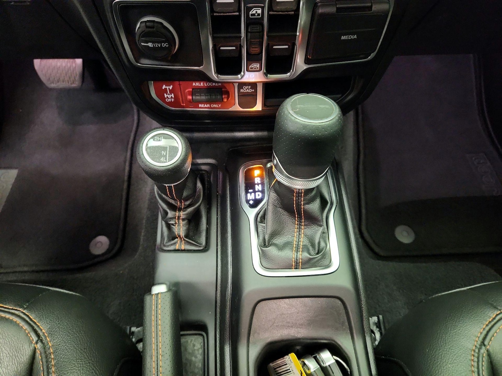 2022 Jeep Gladiator Mojave - Photo 19