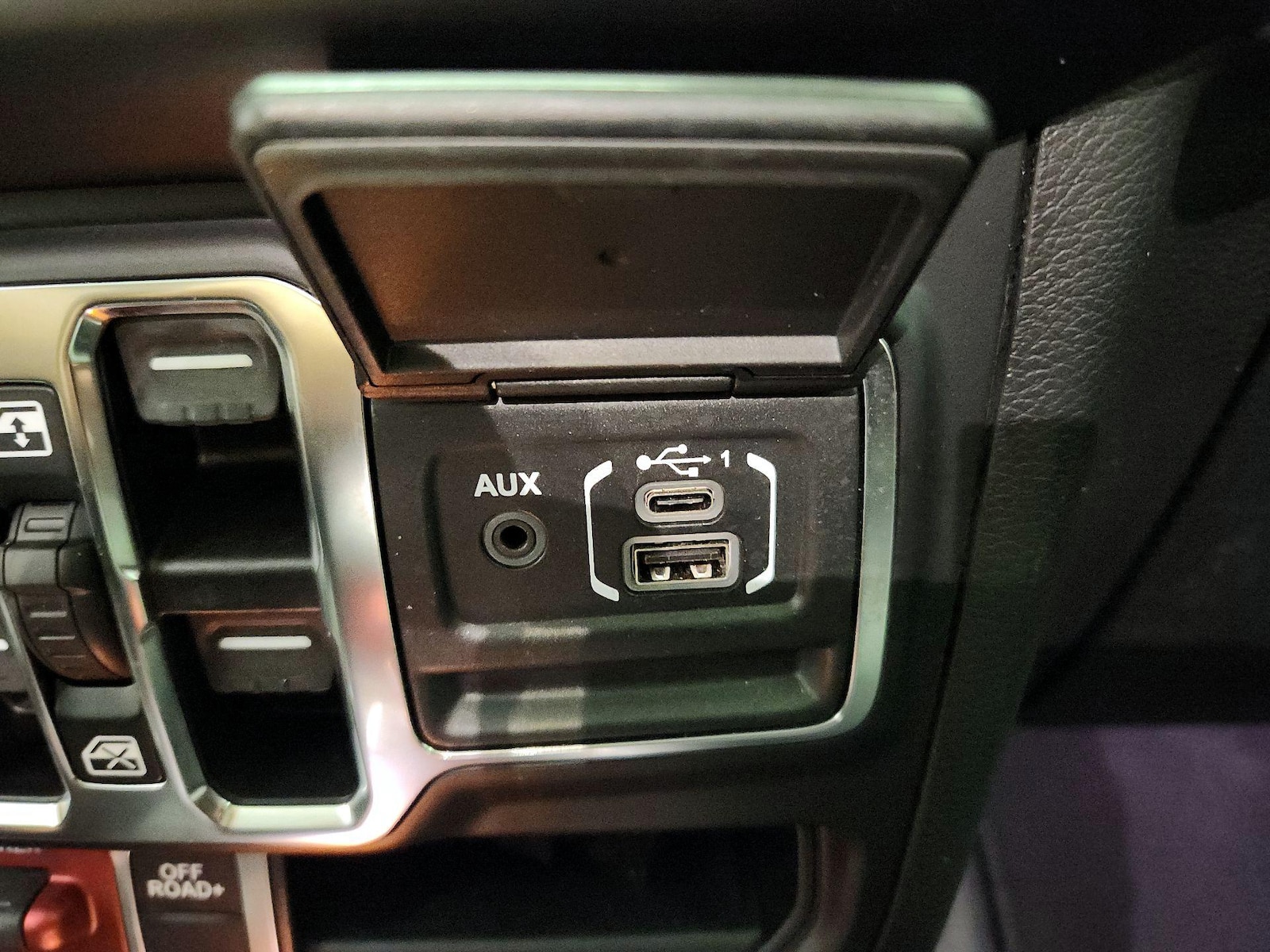 2022 Jeep Gladiator Mojave - Photo 20