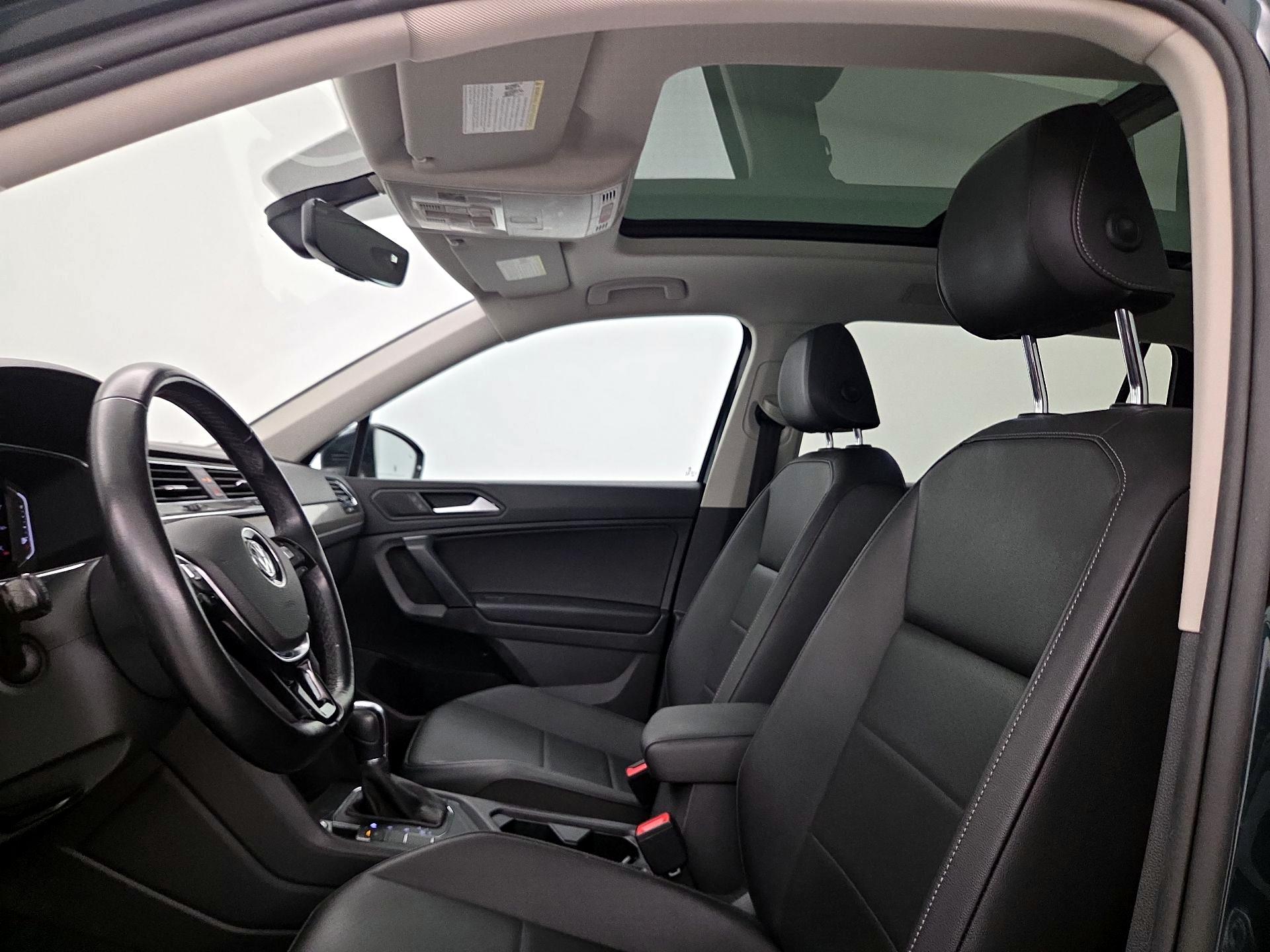 Thumbnail: 2019 Volkswagen Tiguan - 20
