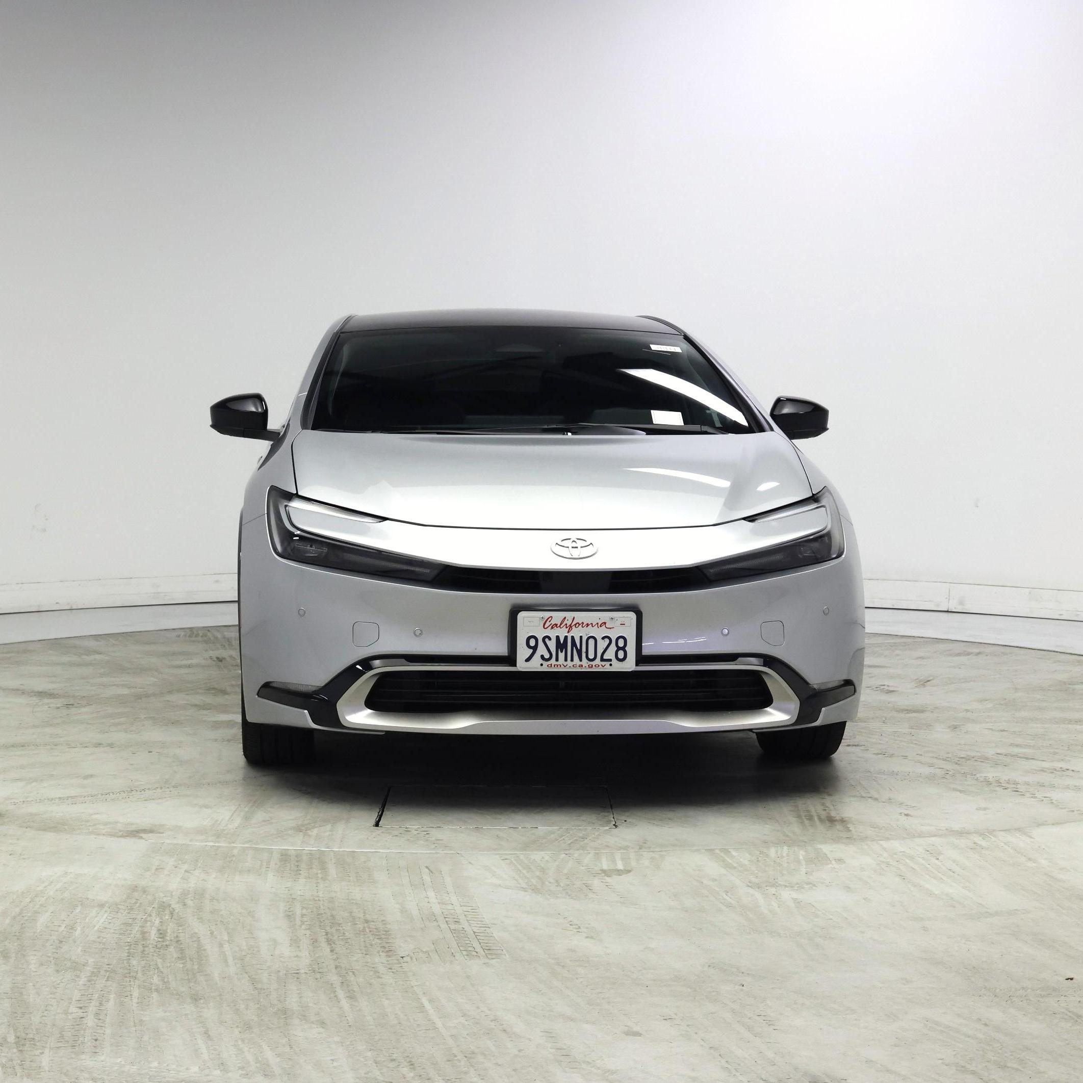 Thumbnail: 2024 Toyota Prius Prime - 5
