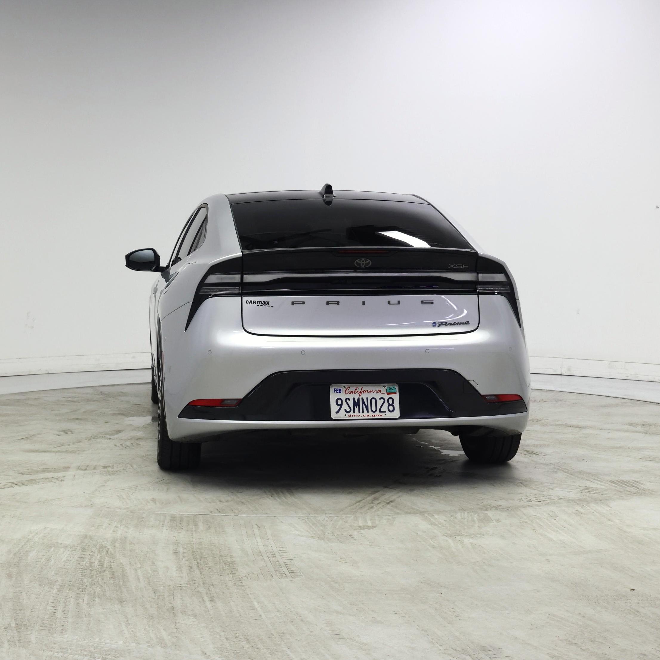 Thumbnail: 2024 Toyota Prius Prime - 6