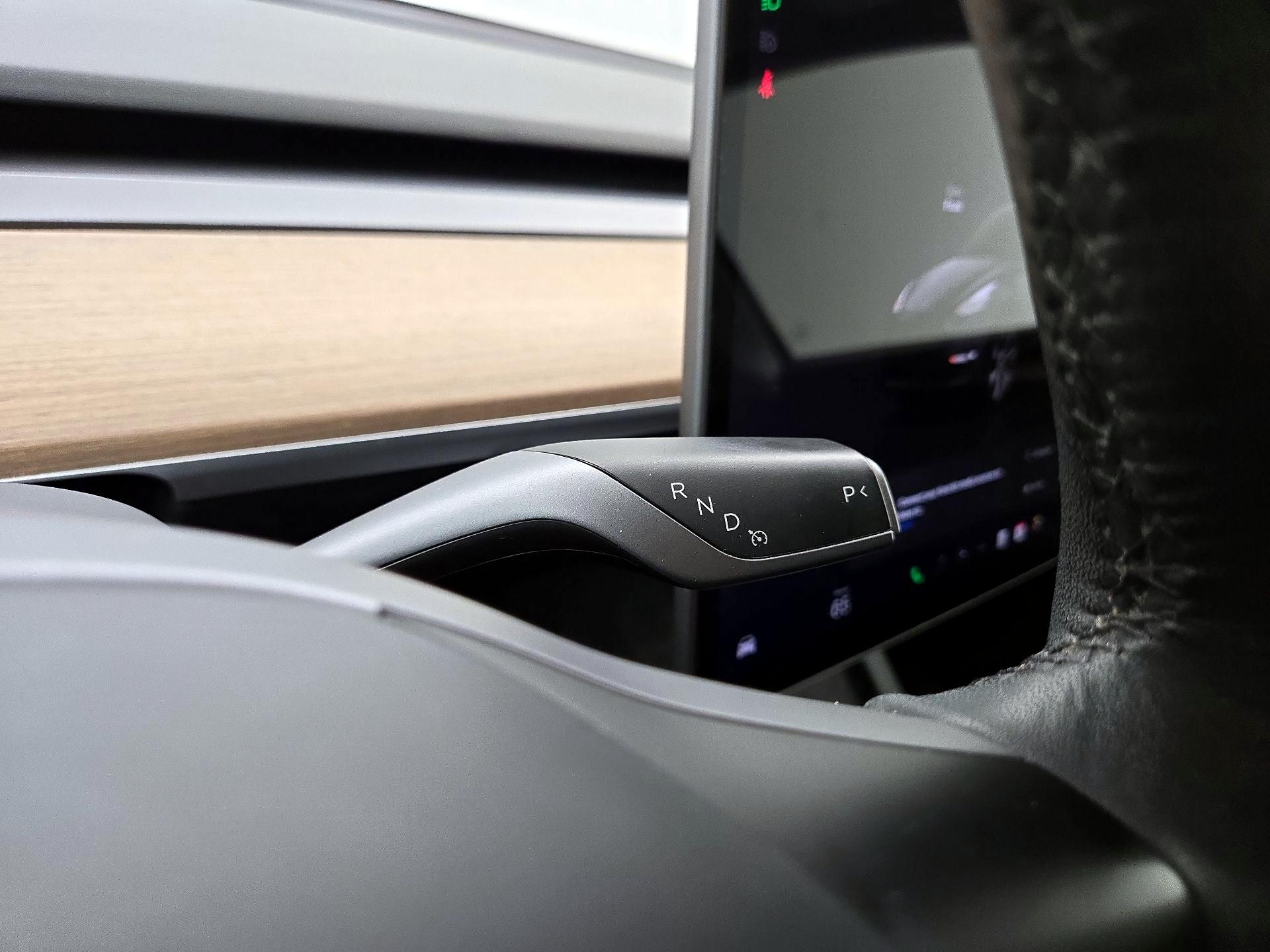 Thumbnail: 2023 Tesla Model Y - 17