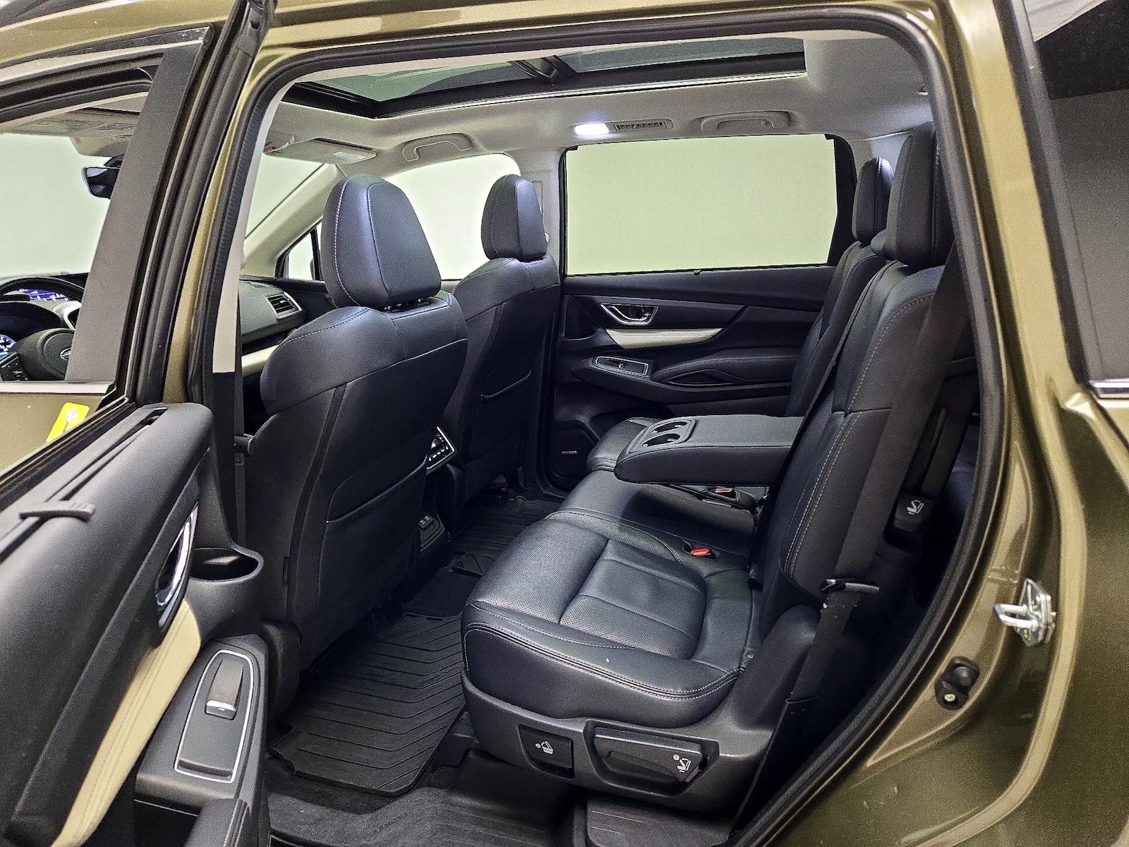 2022 Subaru Ascent Limited - Photo 22