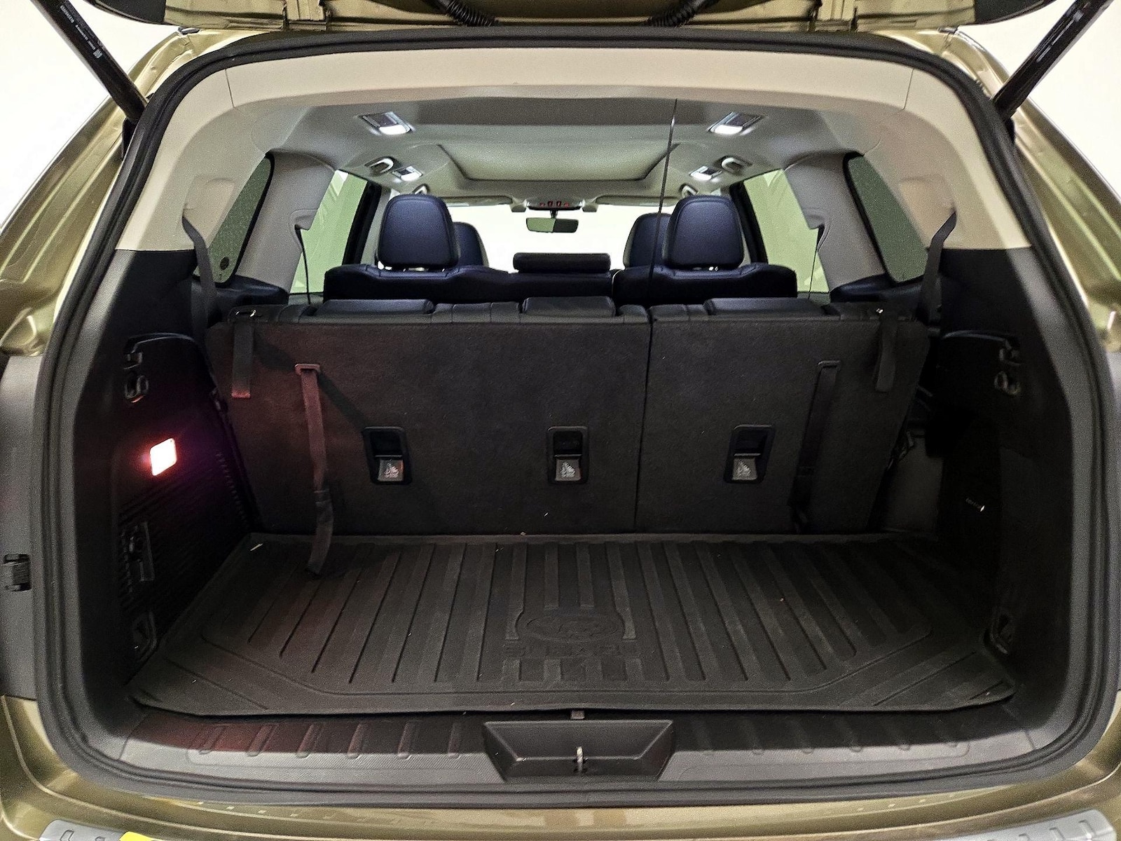 2022 Subaru Ascent Limited - Photo 24
