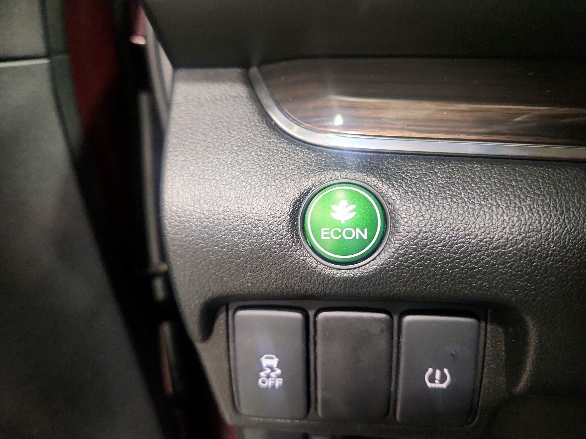 Thumbnail: 2015 Honda CR-V - 13