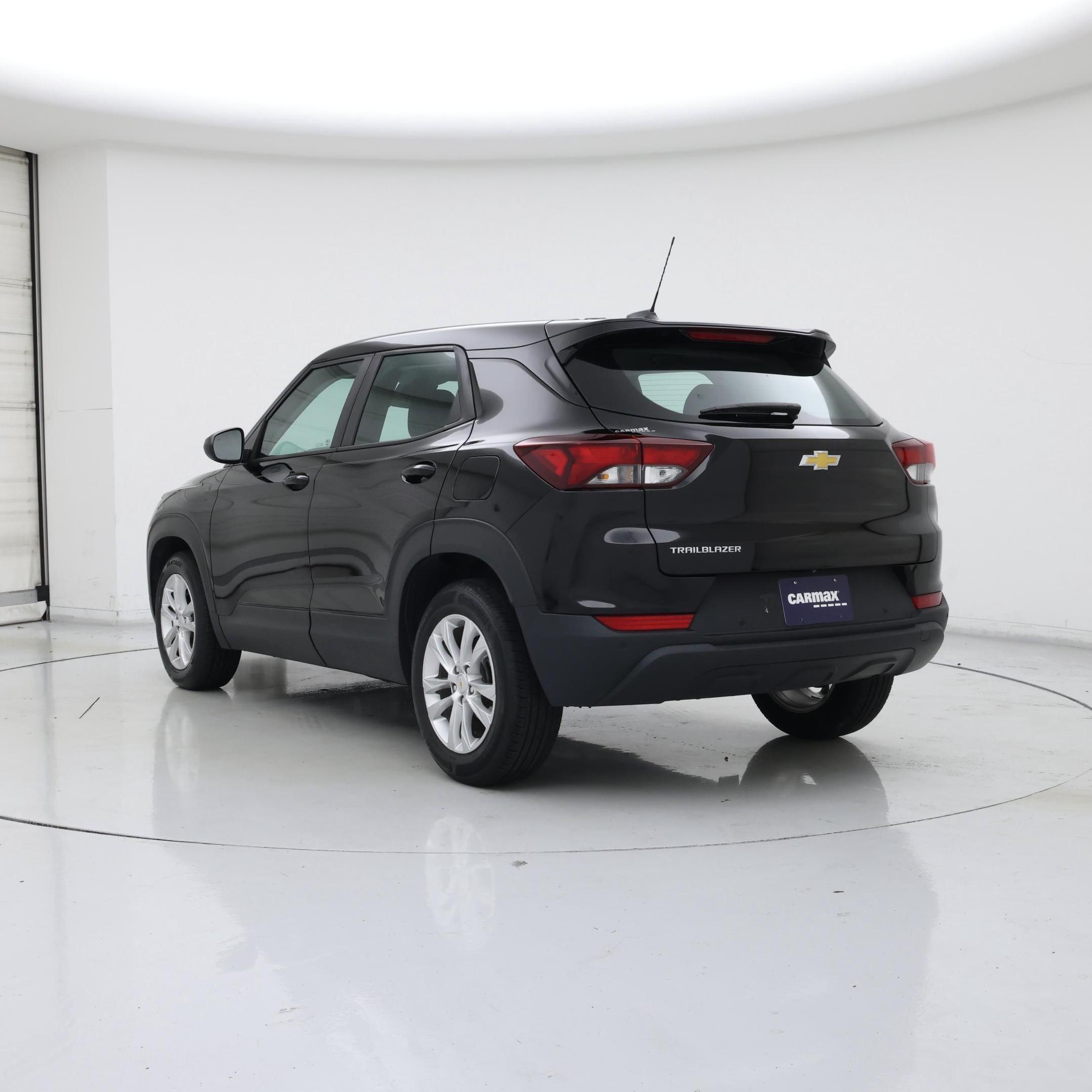 Thumbnail: 2022 Chevrolet TrailBlazer - 2
