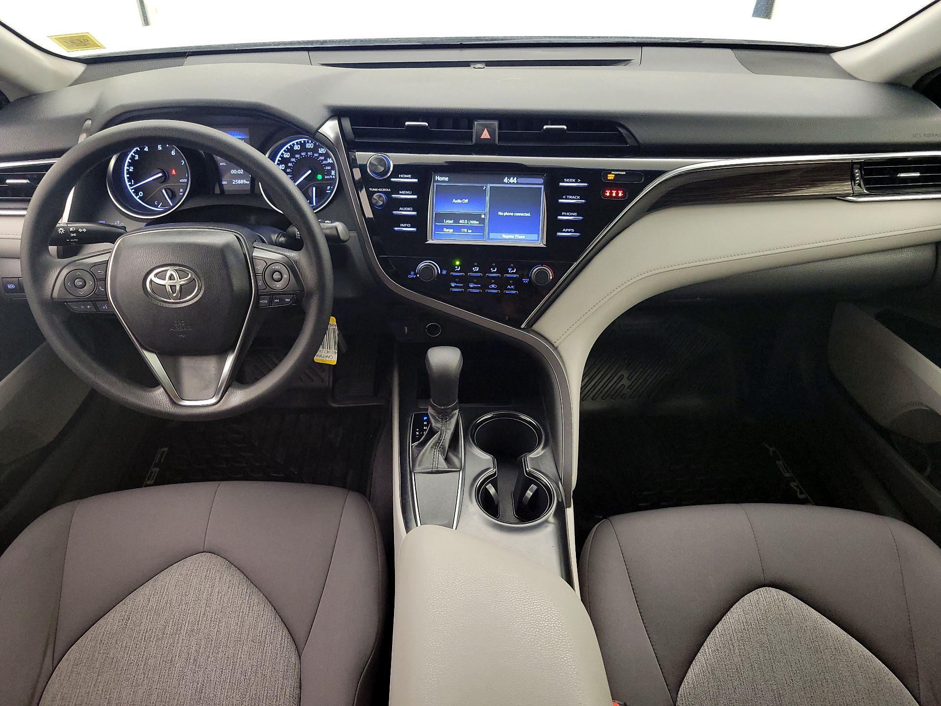 Thumbnail: 2018 Toyota Camry - 9