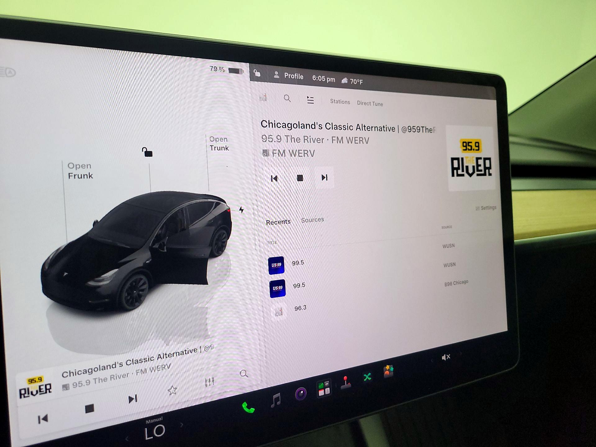 Thumbnail: 2023 Tesla Model Y - 13