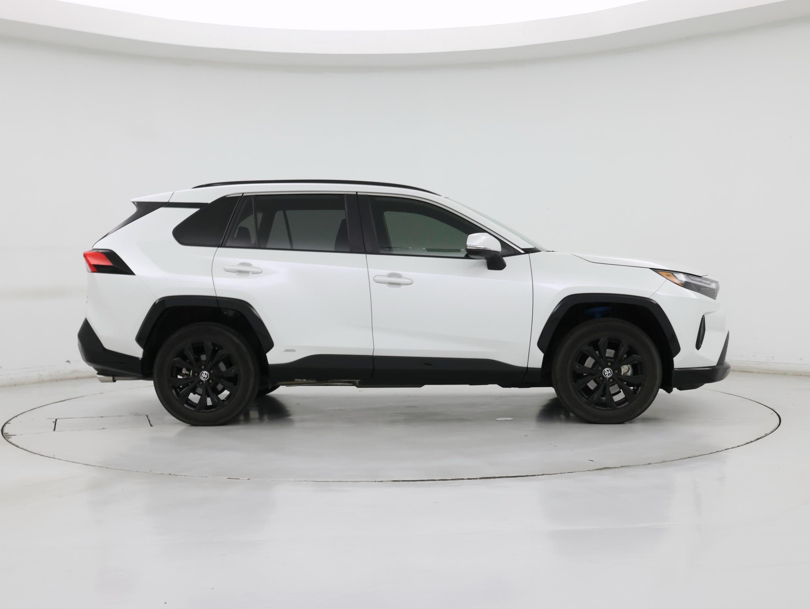 Thumbnail: 2023 Toyota RAV4 - 7