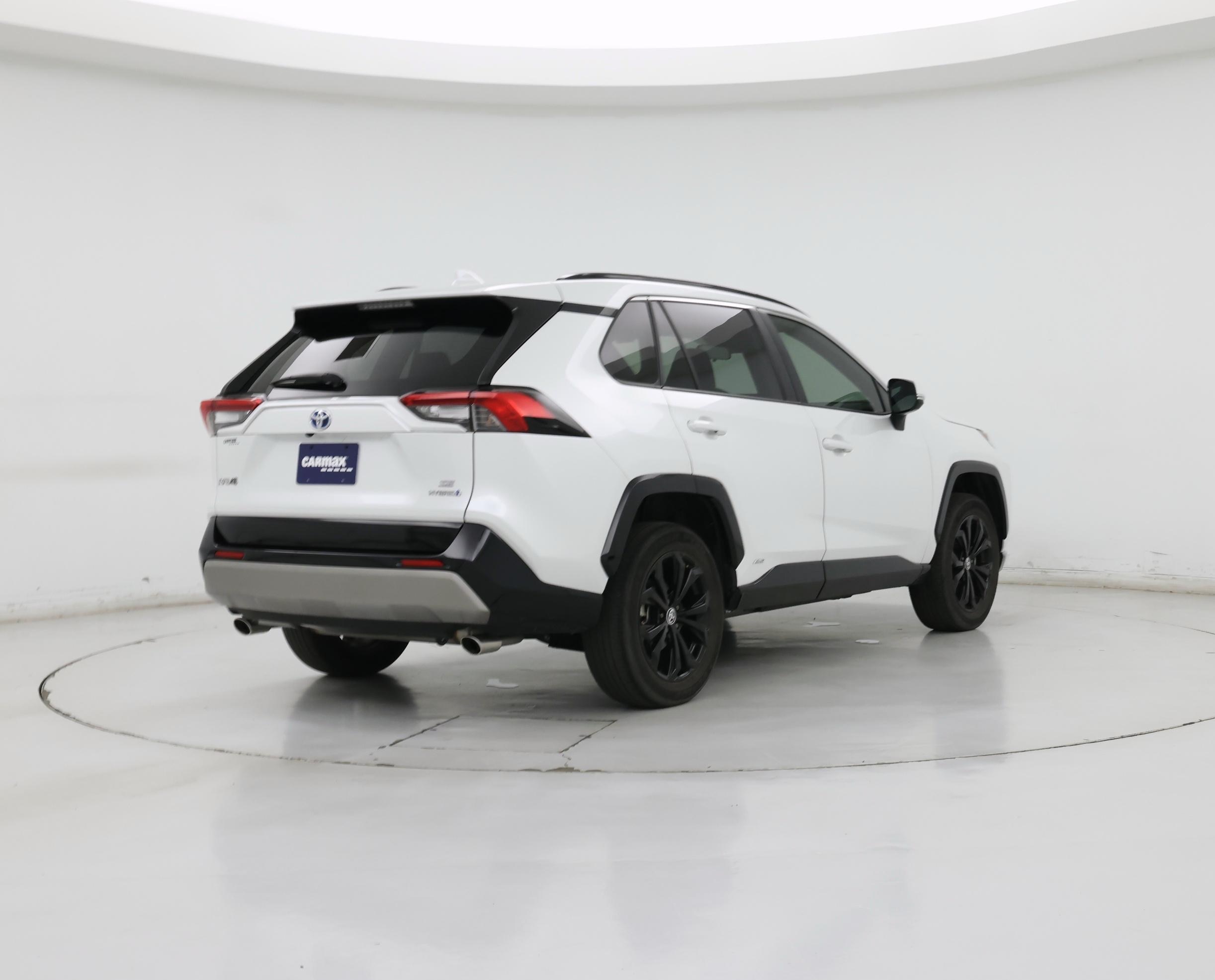 Thumbnail: 2023 Toyota RAV4 - 8