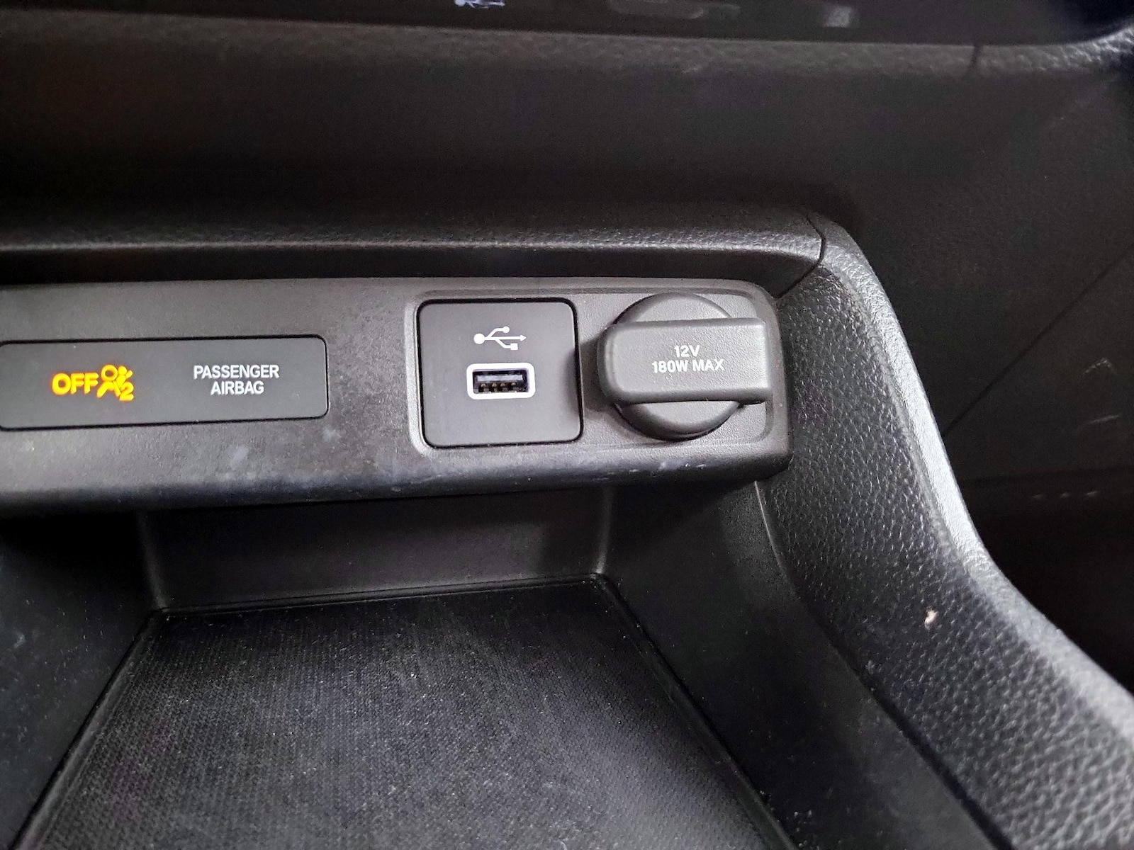 2024 Honda Civic LX - Photo 19