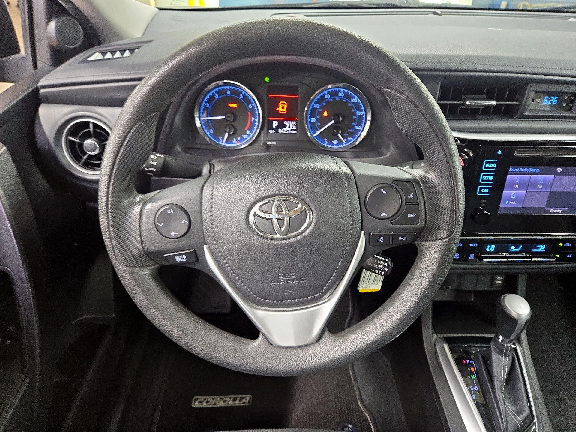 Thumbnail: 2017 Toyota Corolla - 10