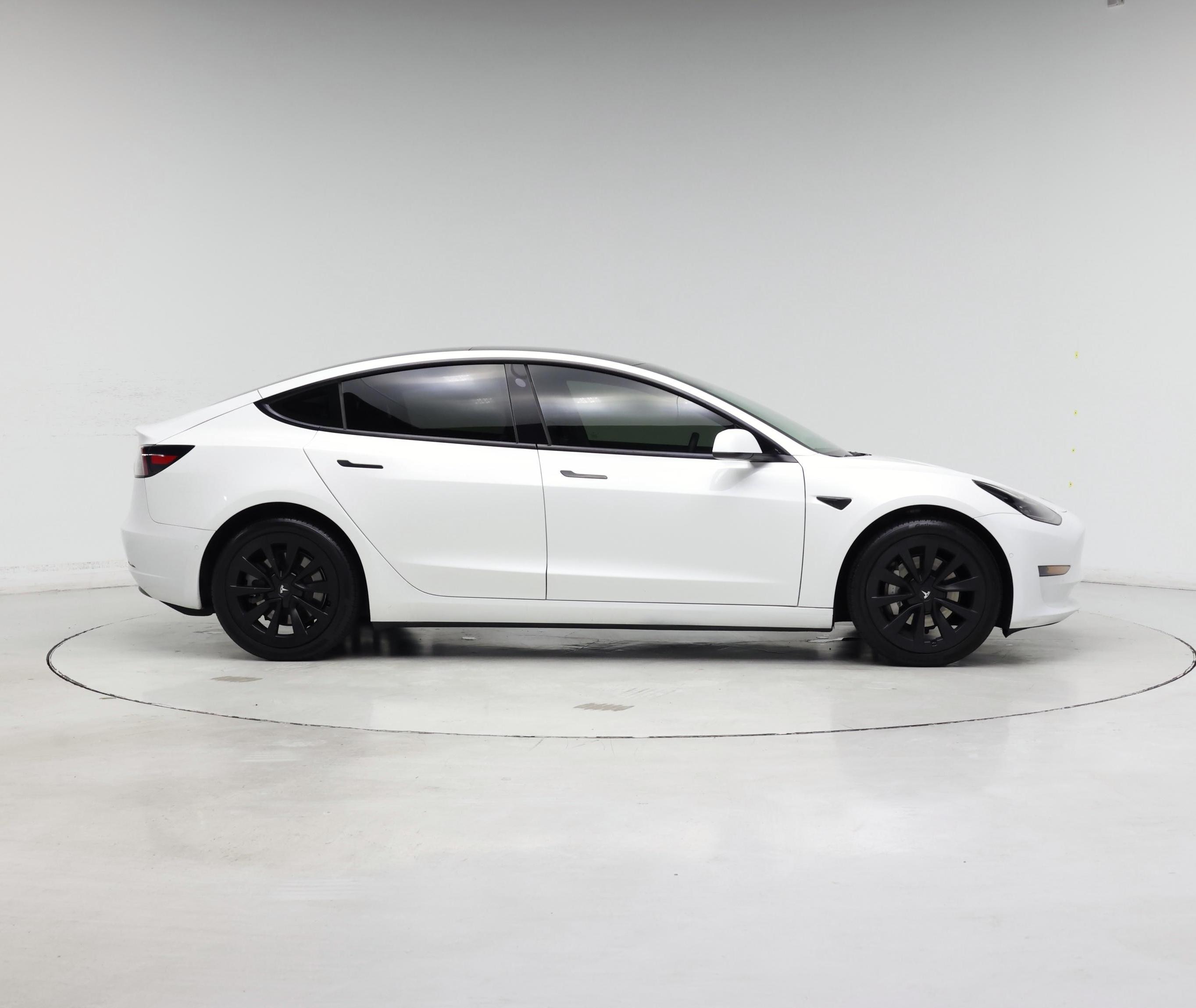 Thumbnail: 2021 Tesla Model 3 - 7