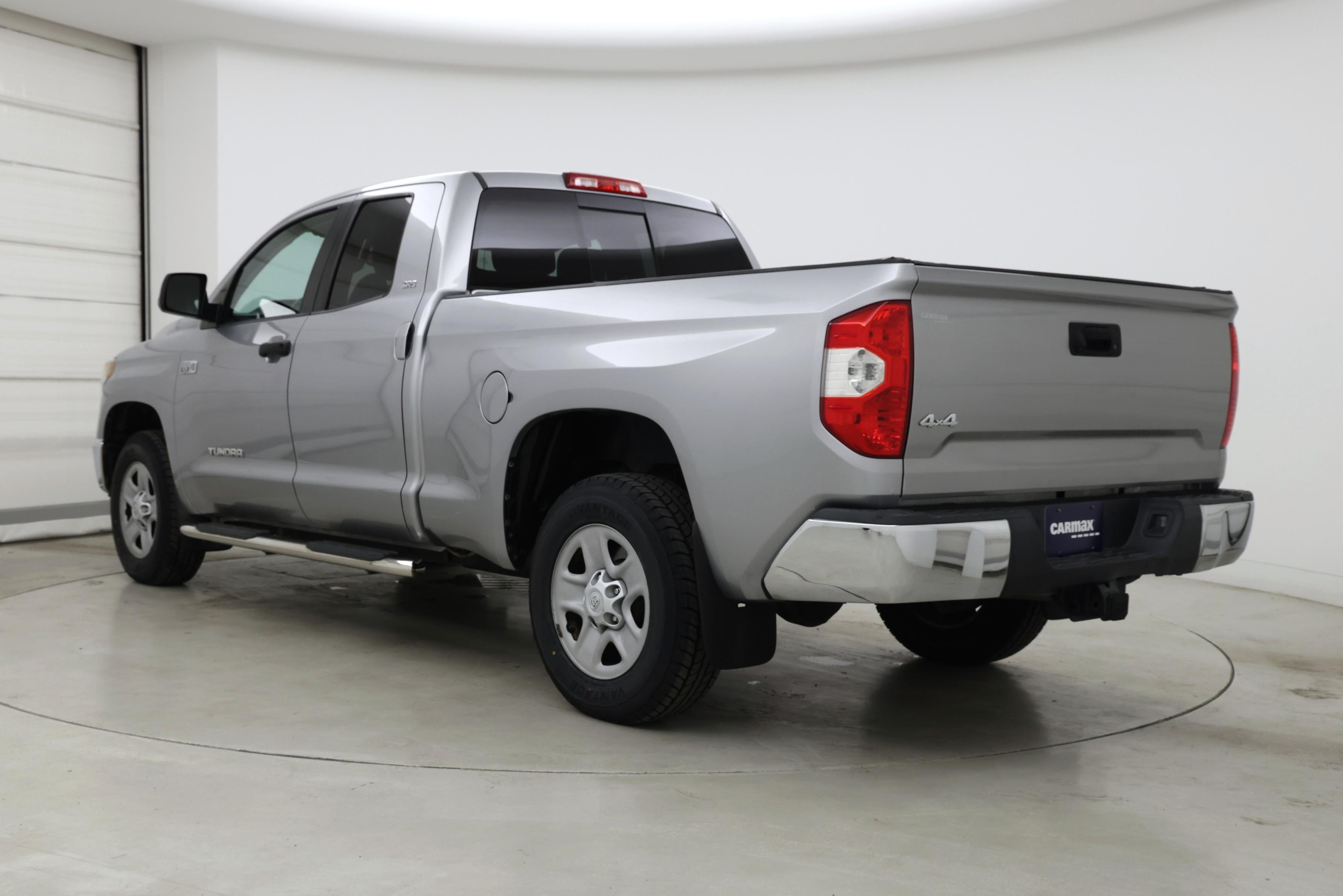 Thumbnail: 2019 Toyota Tundra - 2