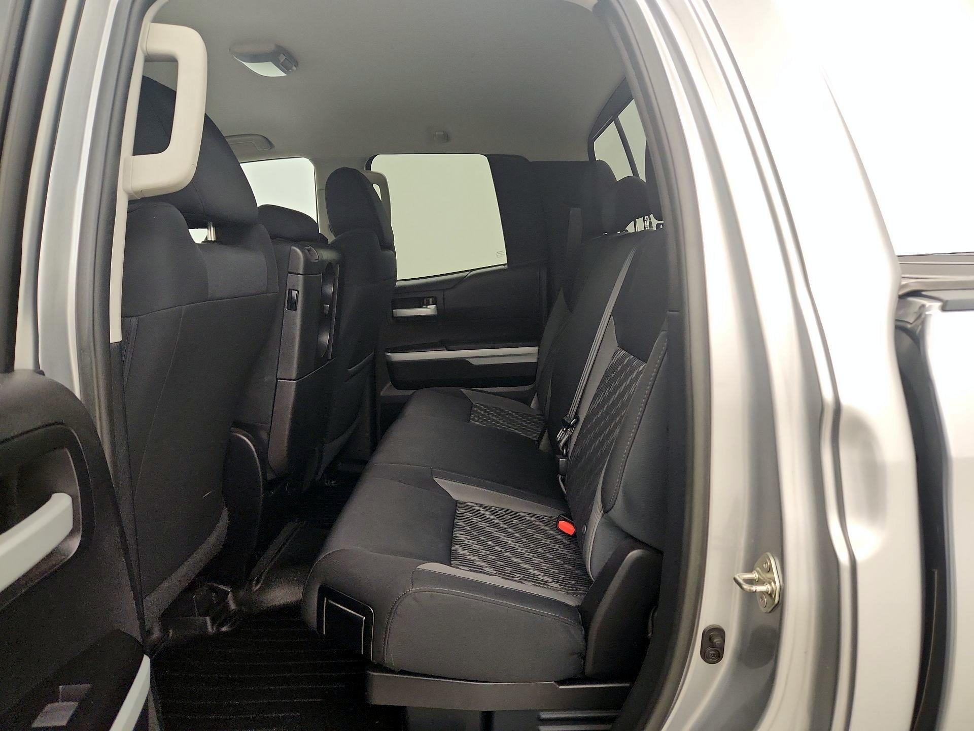 Thumbnail: 2019 Toyota Tundra - 19