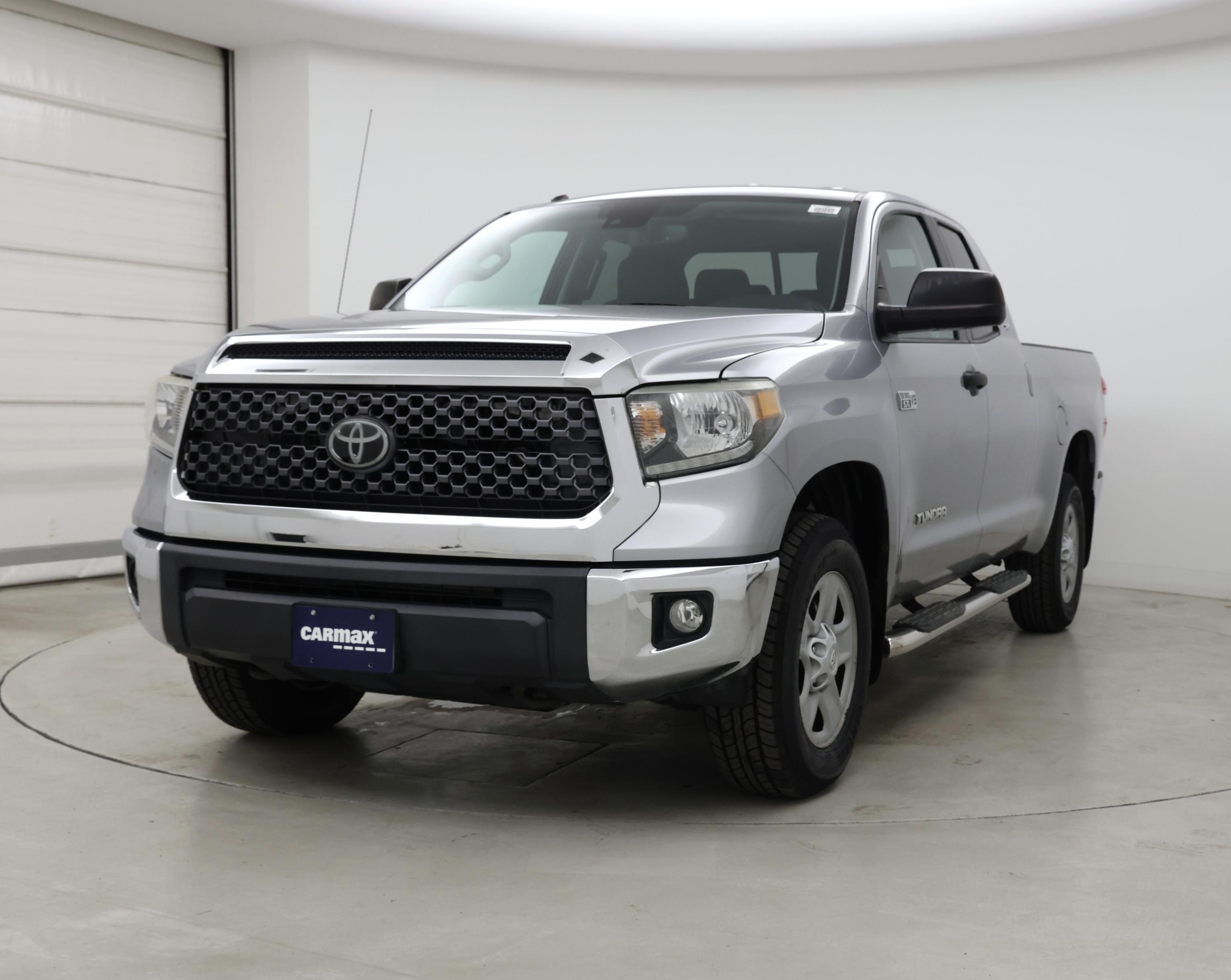Thumbnail: 2019 Toyota Tundra - 4