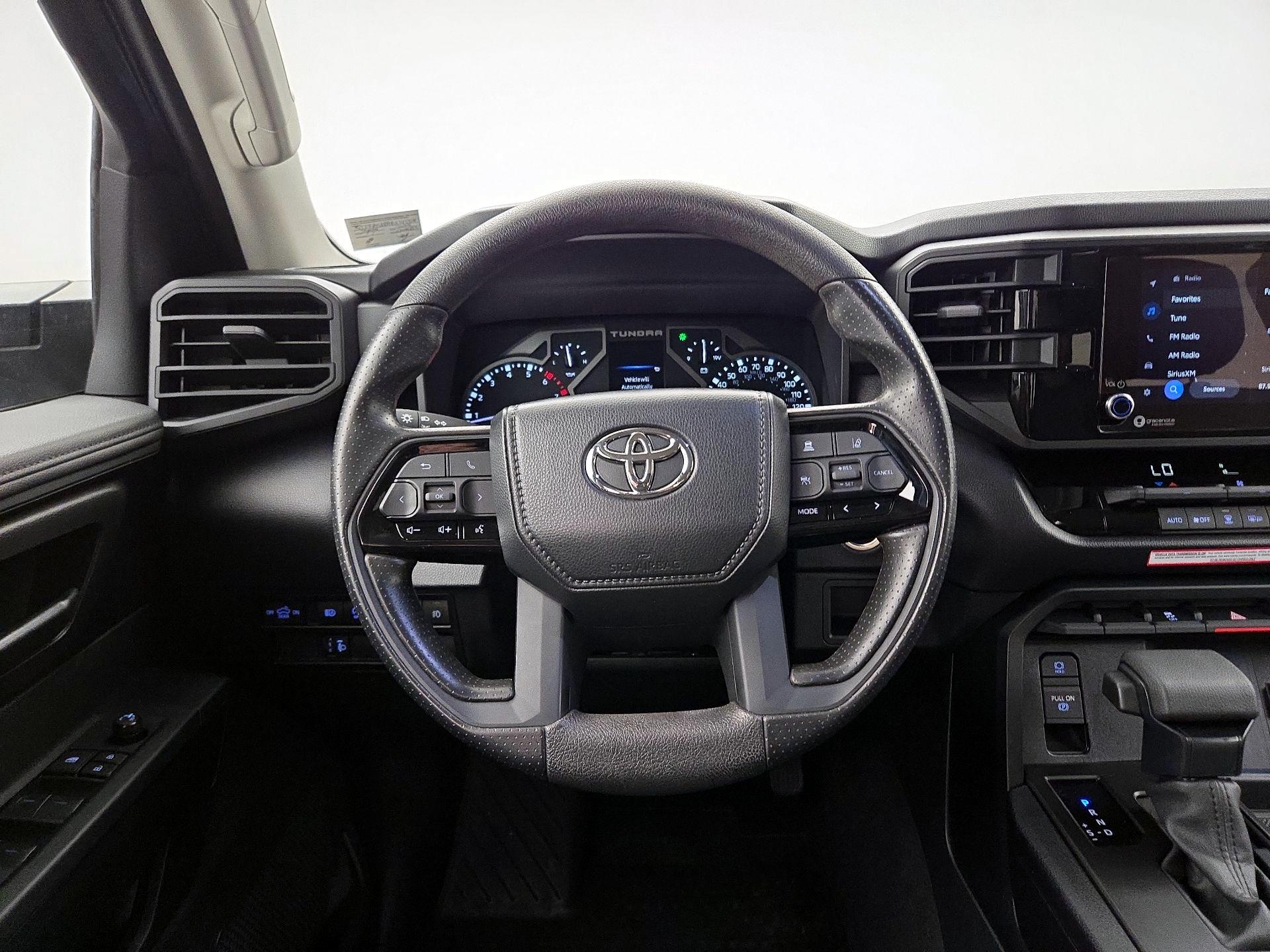 Thumbnail: 2024 Toyota Tundra - 10