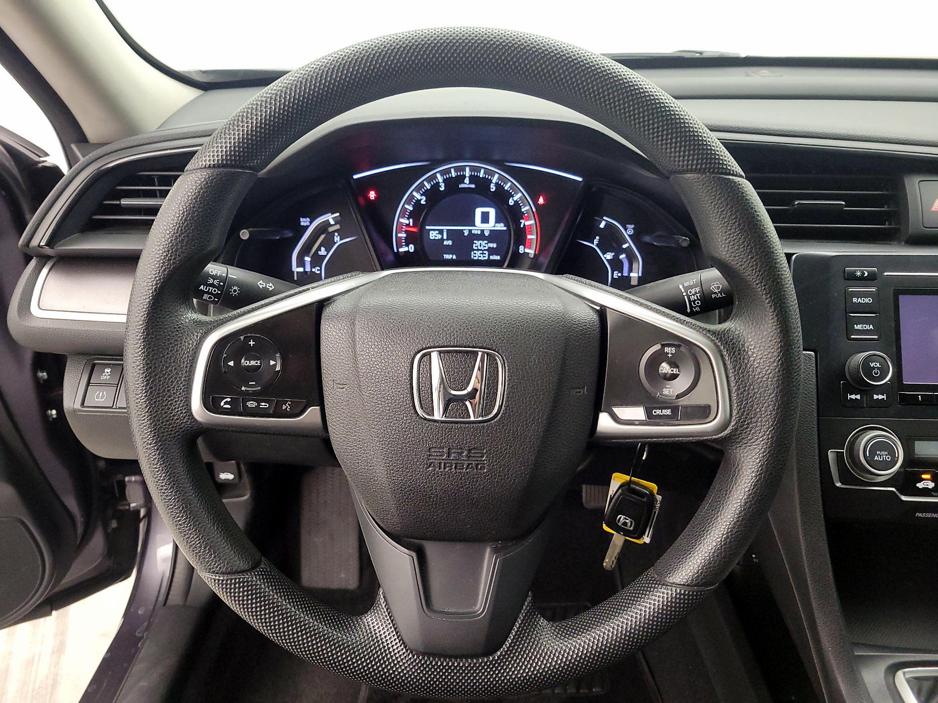 Thumbnail: 2016 Honda Civic - 10