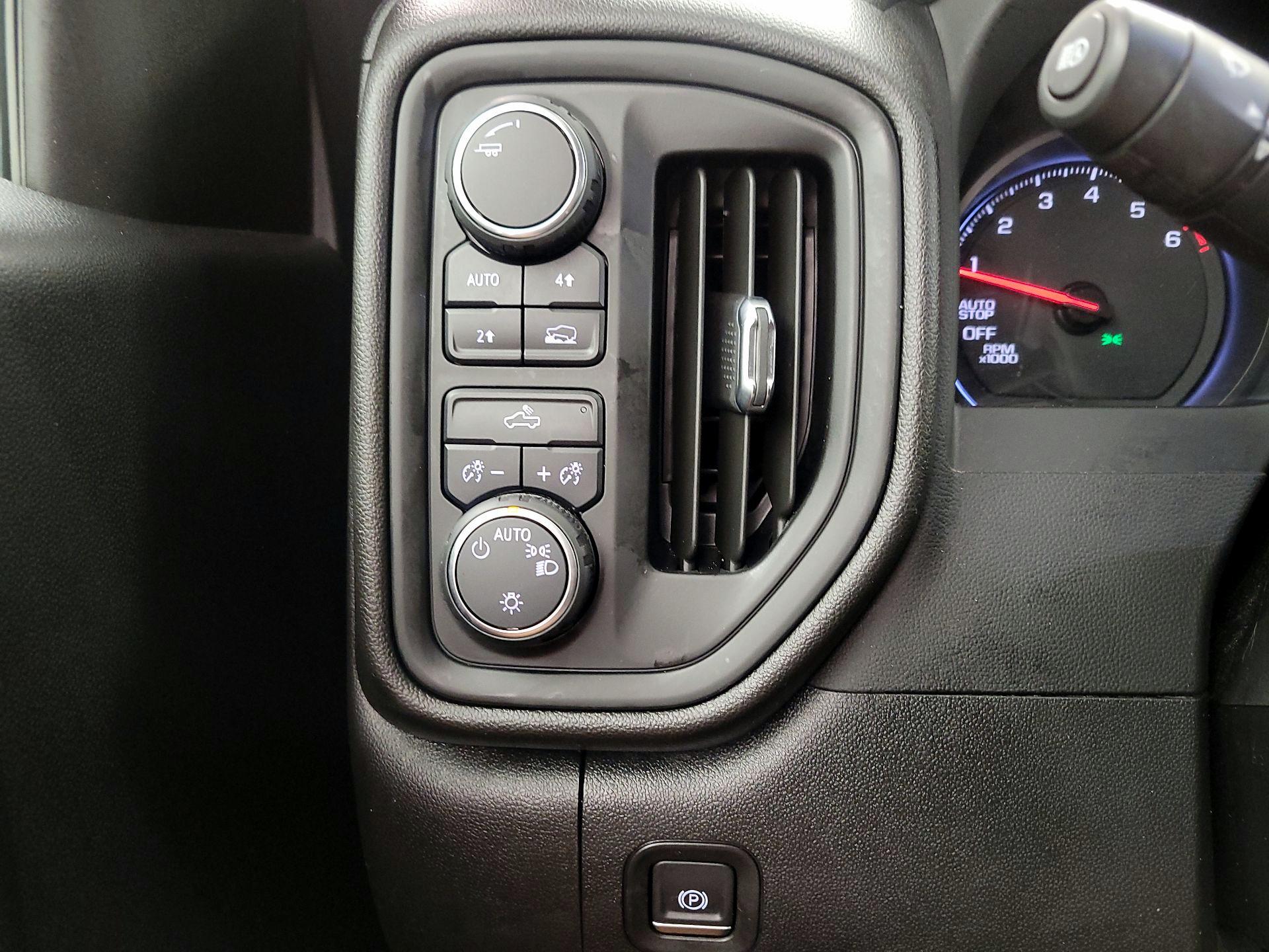 Thumbnail: 2024 Chevrolet Silverado 1500 - 13