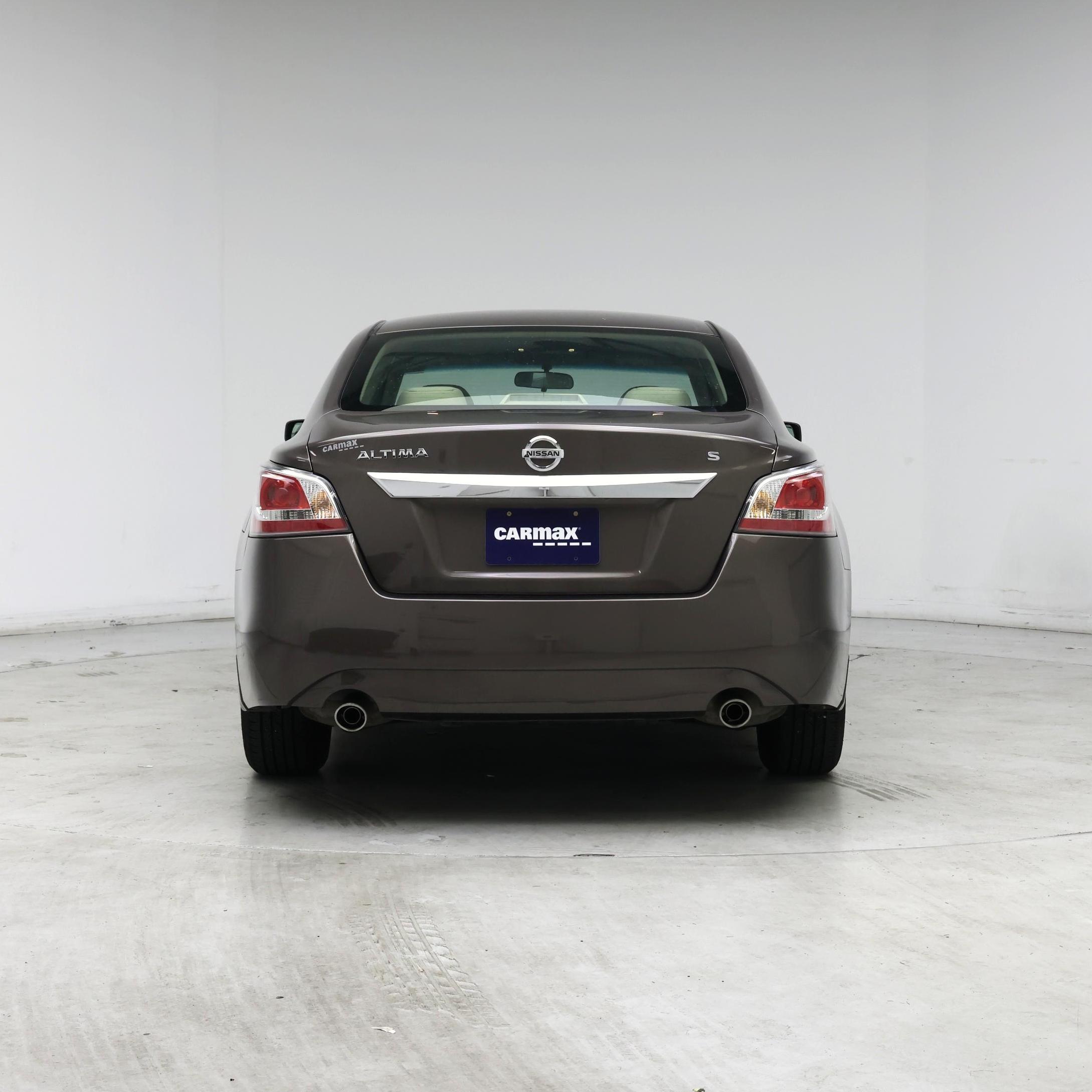 Thumbnail: 2015 Nissan Altima - 6