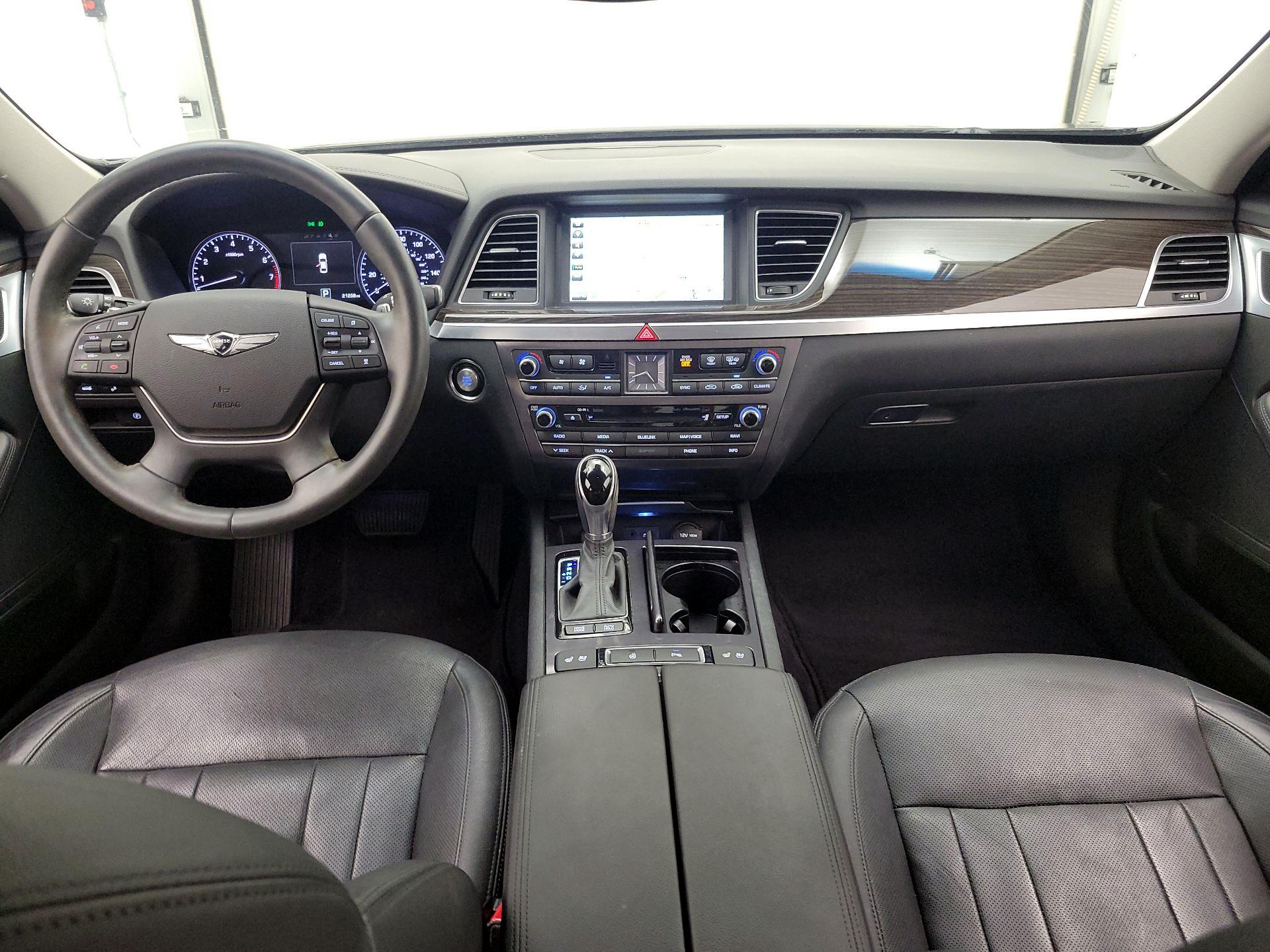 Thumbnail: 2017 Genesis G80 - 9