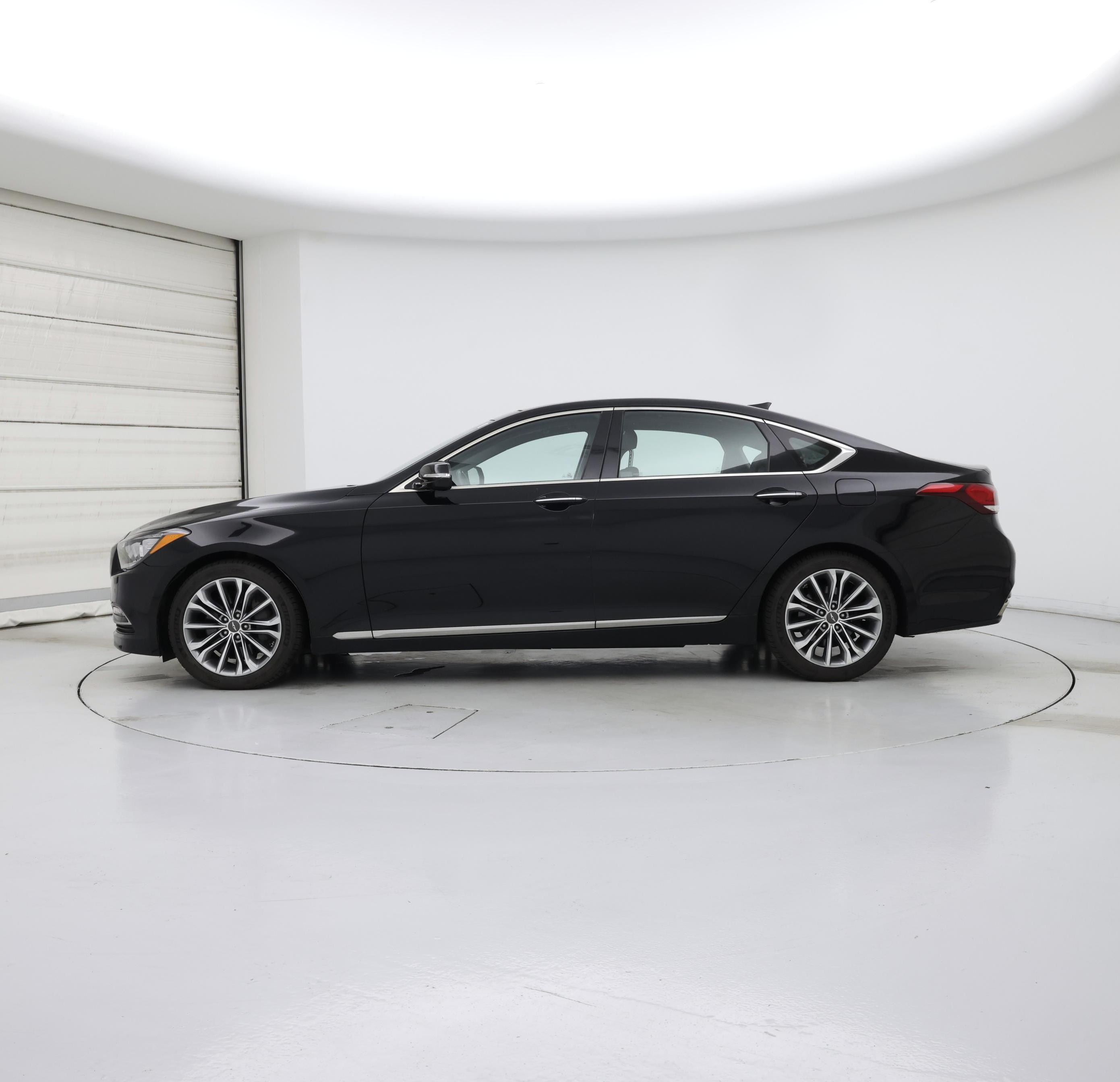Thumbnail: 2017 Genesis G80 - 3