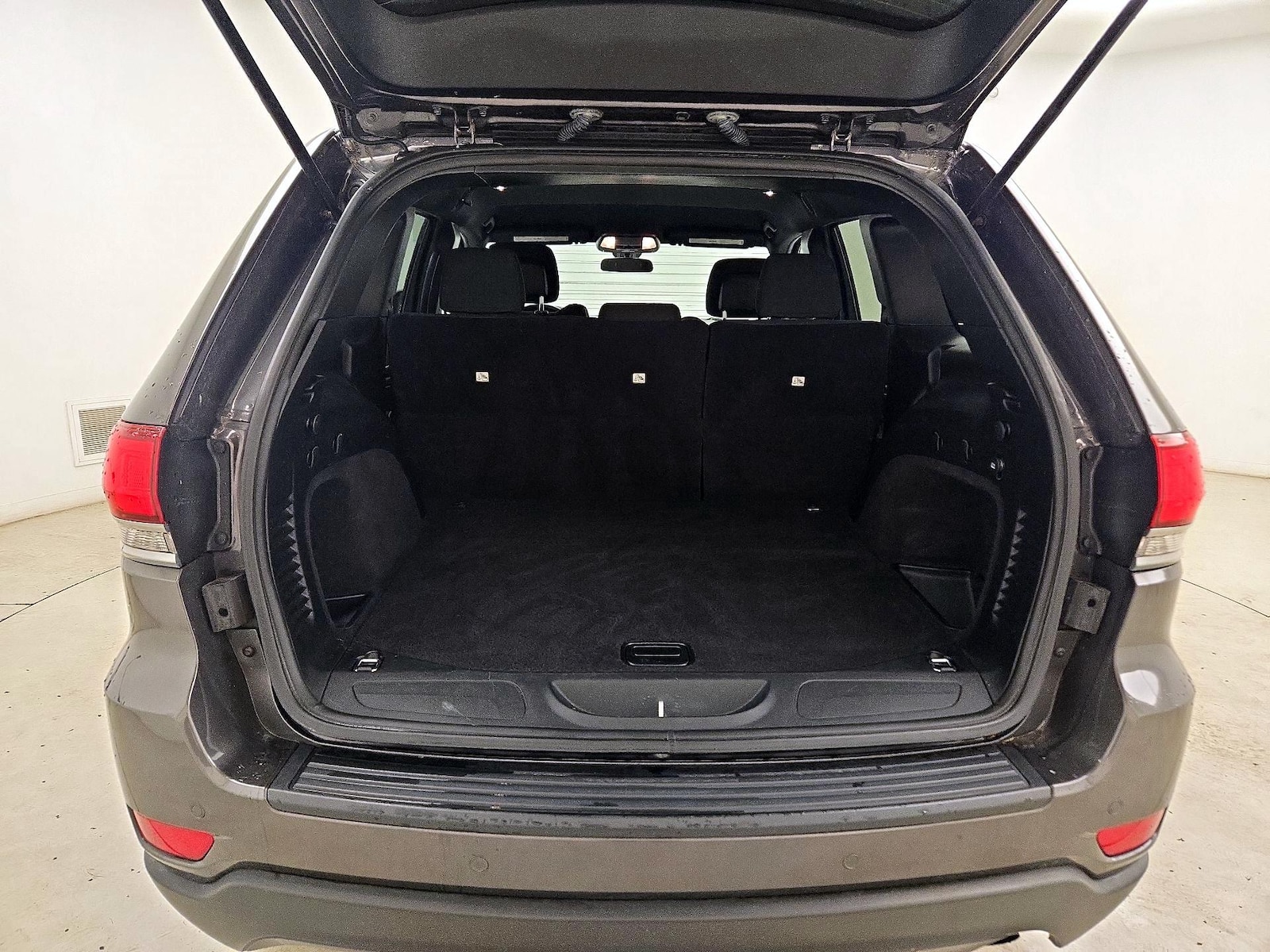 2020 Jeep Grand Cherokee Laredo E - Photo 22