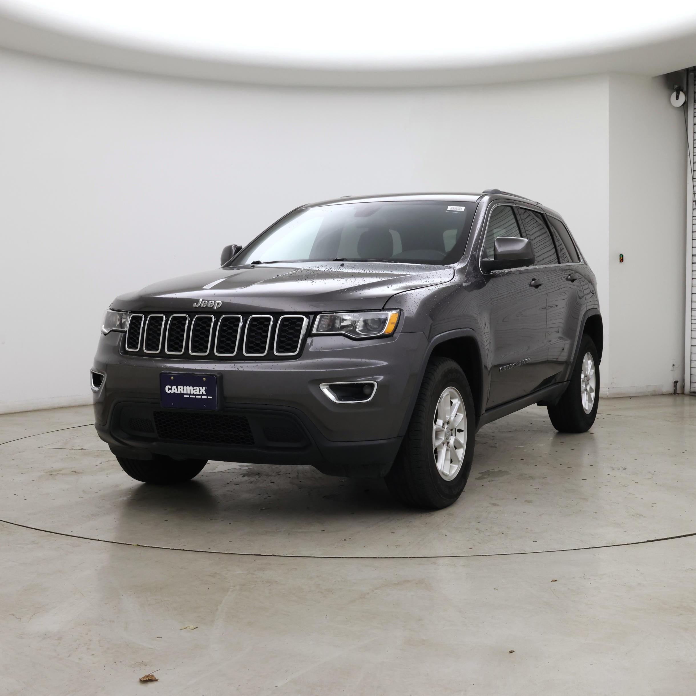 Thumbnail: 2020 Jeep Grand Cherokee - 4
