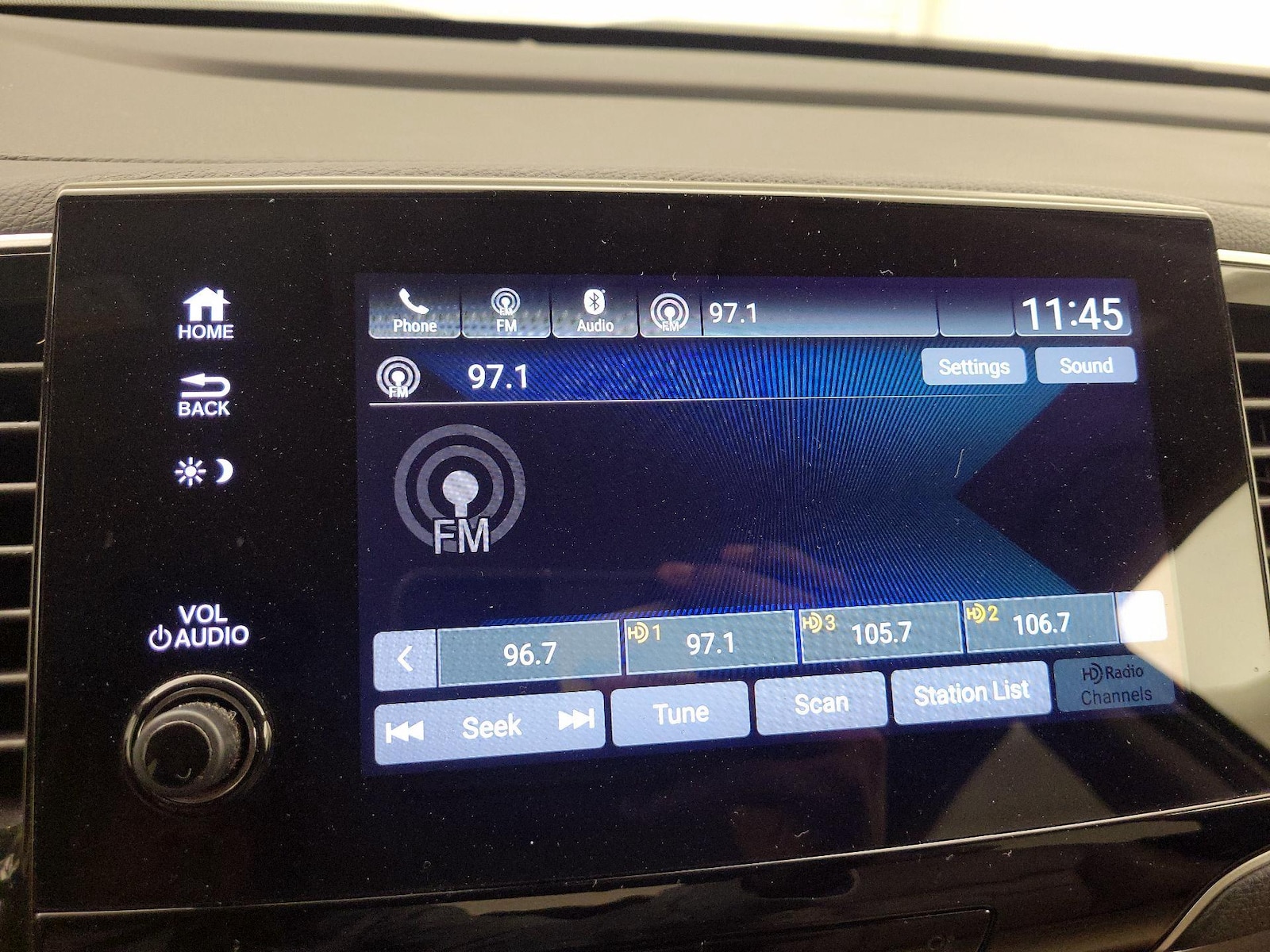 2019 Honda Pilot EX - Photo 16