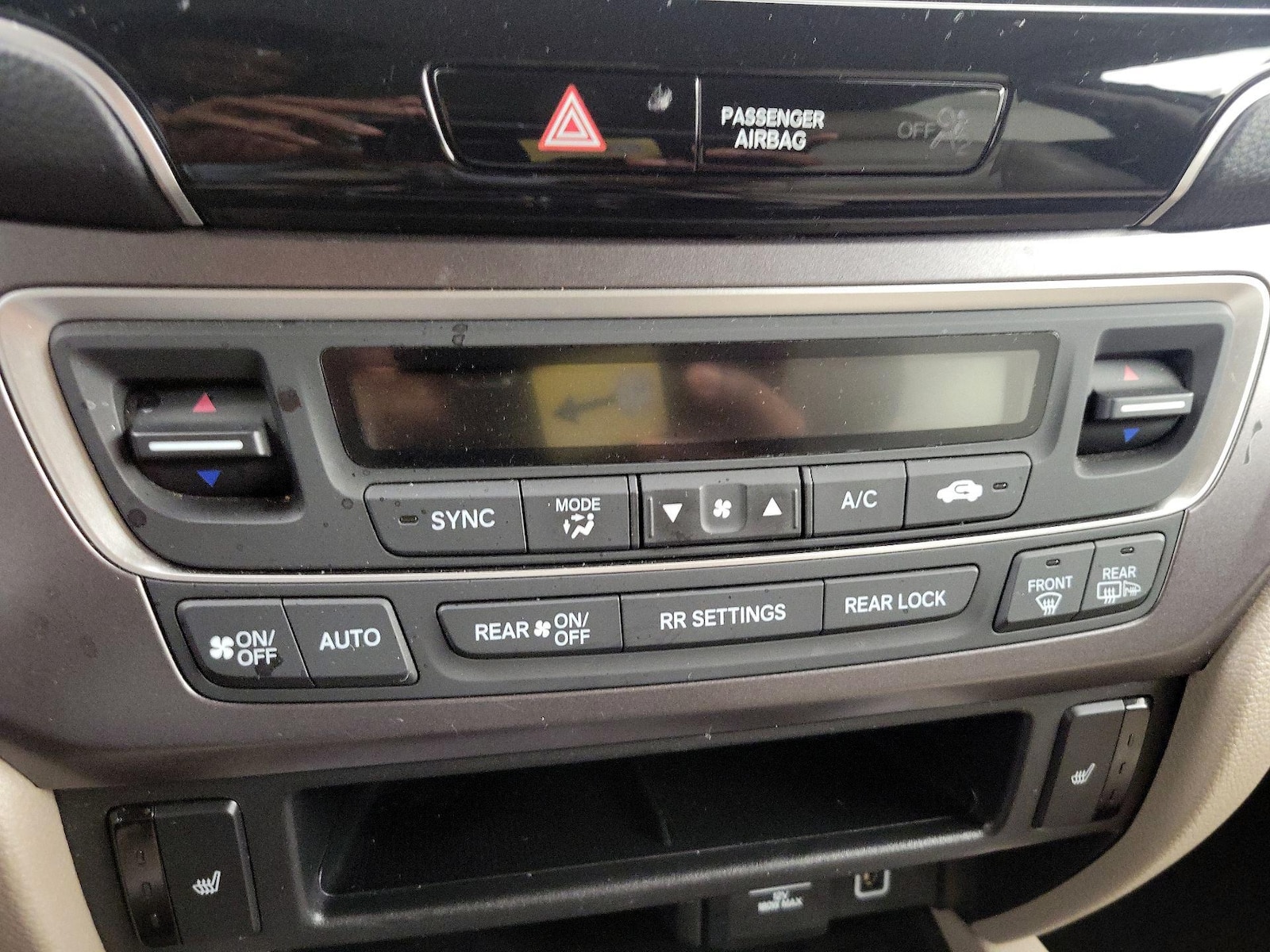 2019 Honda Pilot EX - Photo 17