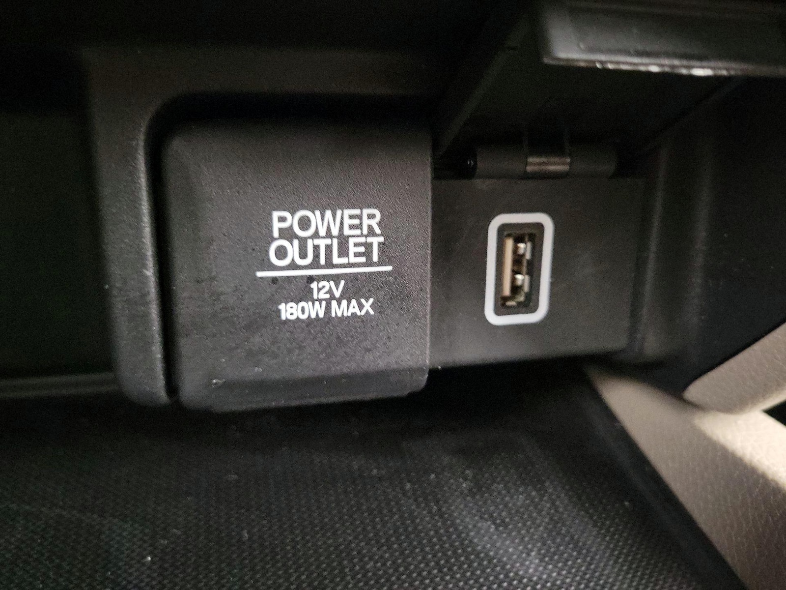 2019 Honda Pilot EX - Photo 19