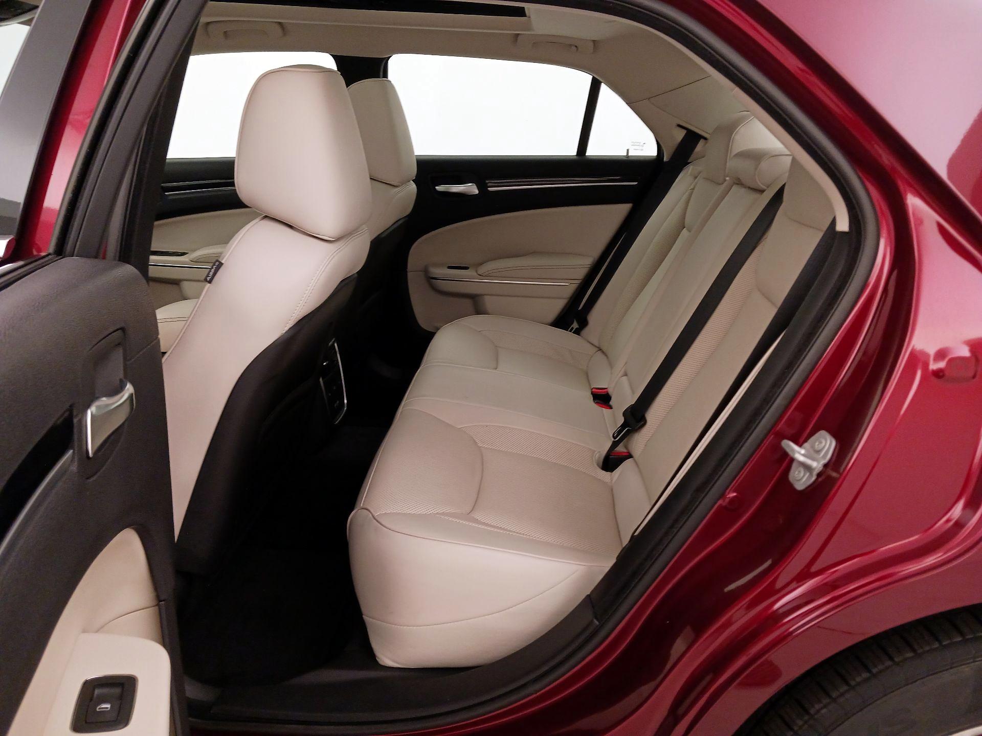 Thumbnail: 2016 Chrysler 300 - 20