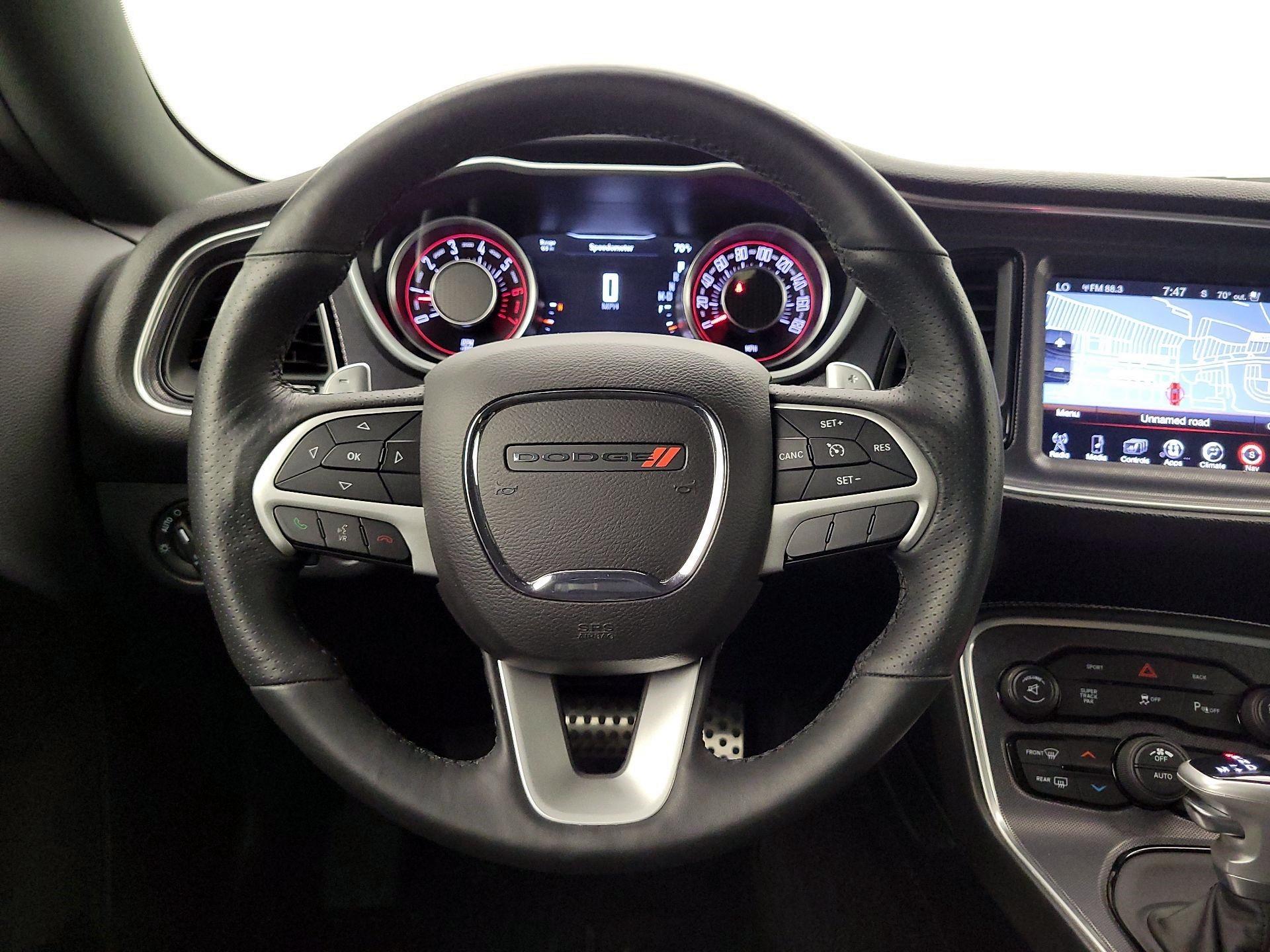 Thumbnail: 2016 Dodge Challenger - 10